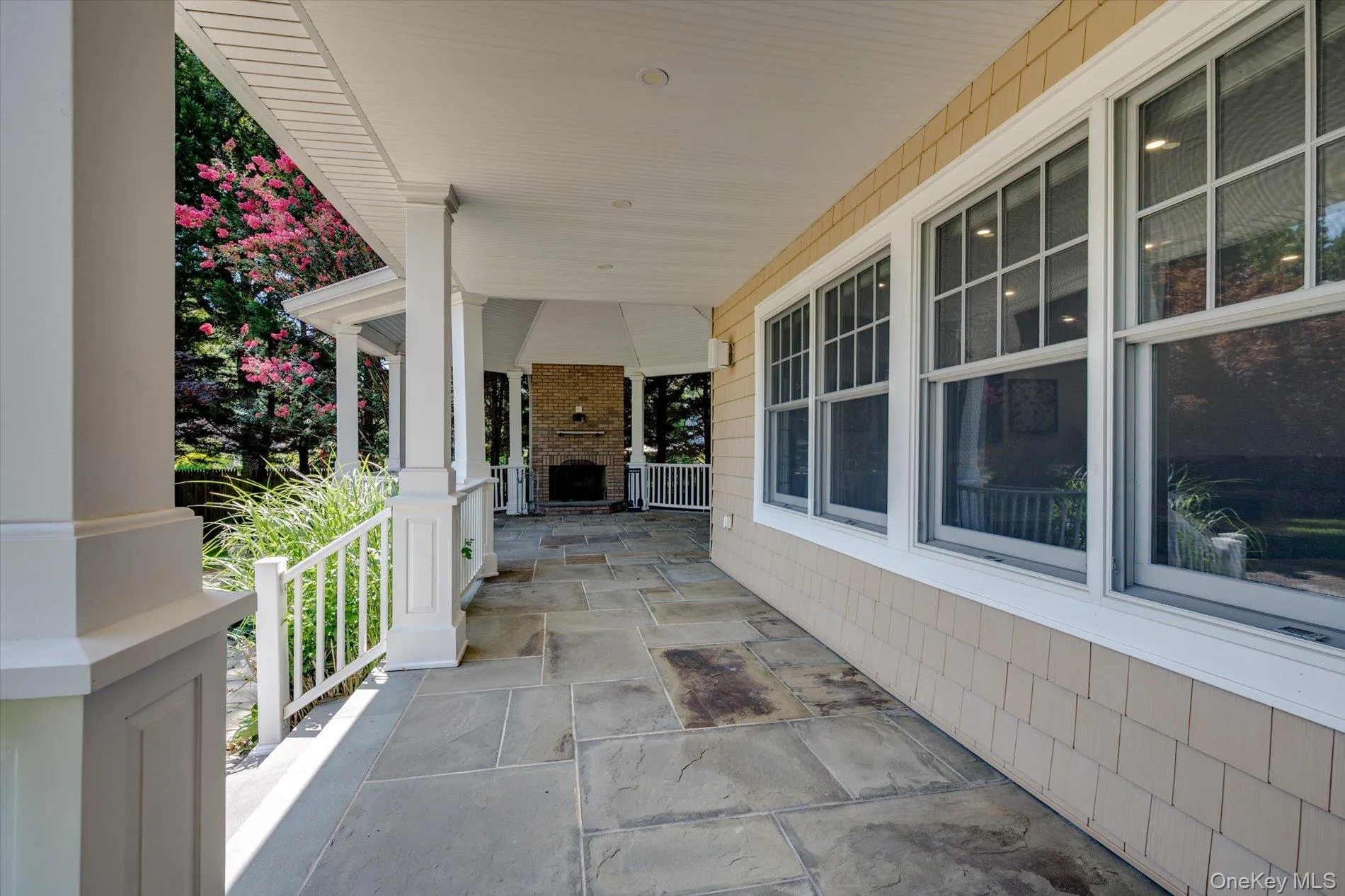 12 Glenridge Lane, Smithtown, NY, 4 Bedrooms Bedrooms, 8 Rooms Rooms,3 BathroomsBathrooms,Residential Lease,For Rent,Glenridge,0,1035185 12 Glenridge Lane, Smithtown, NY, 4 Bedrooms Bedrooms, 8 Rooms Rooms,3 BathroomsBathrooms,Residential Lease,For Rent,Glenridge,0,1035185