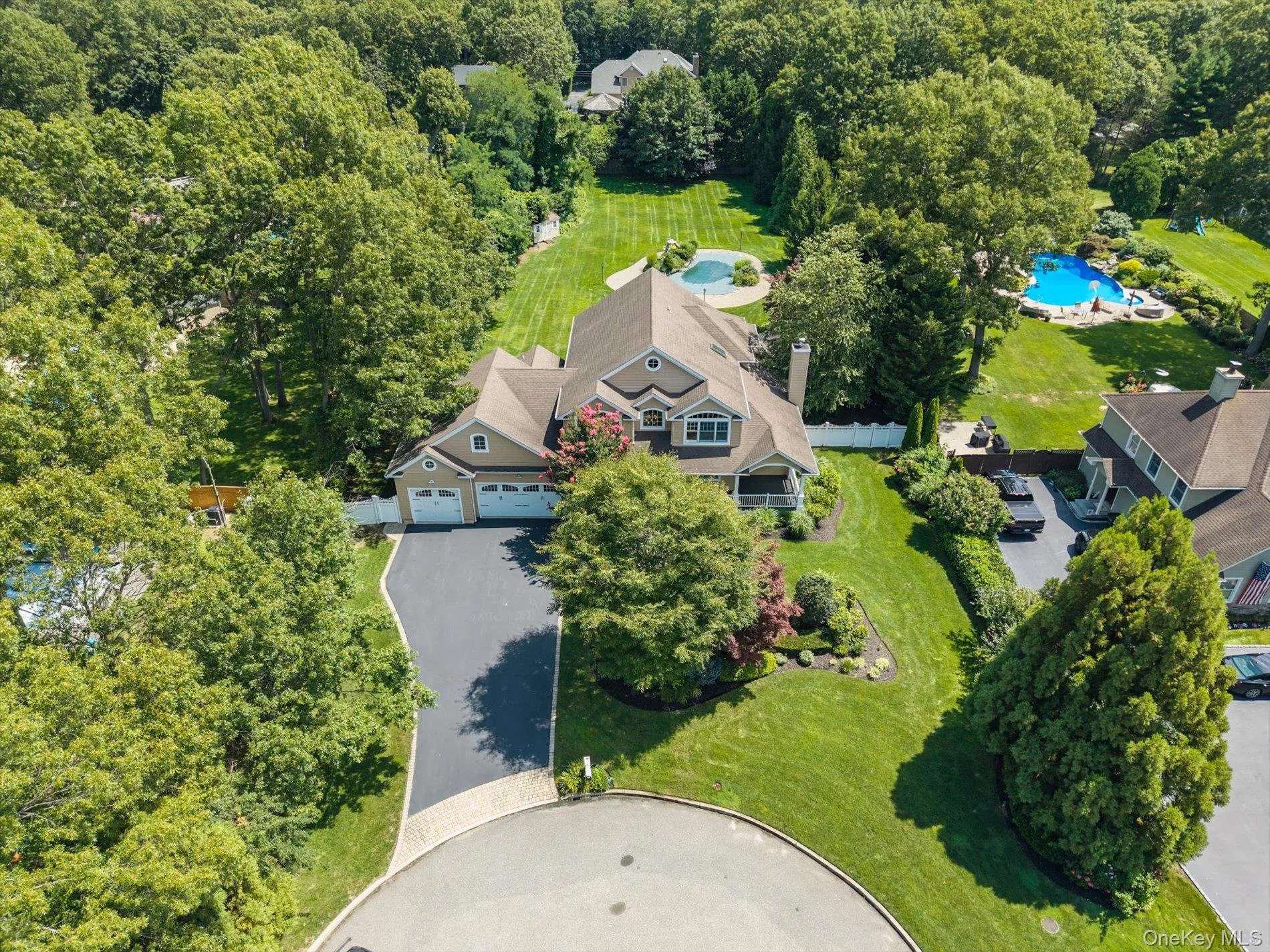 12 Glenridge Lane, Smithtown, NY, 4 Bedrooms Bedrooms, 8 Rooms Rooms,3 BathroomsBathrooms,Residential Lease,For Rent,Glenridge,0,1035185 12 Glenridge Lane, Smithtown, NY, 4 Bedrooms Bedrooms, 8 Rooms Rooms,3 BathroomsBathrooms,Residential Lease,For Rent,Glenridge,0,1035185