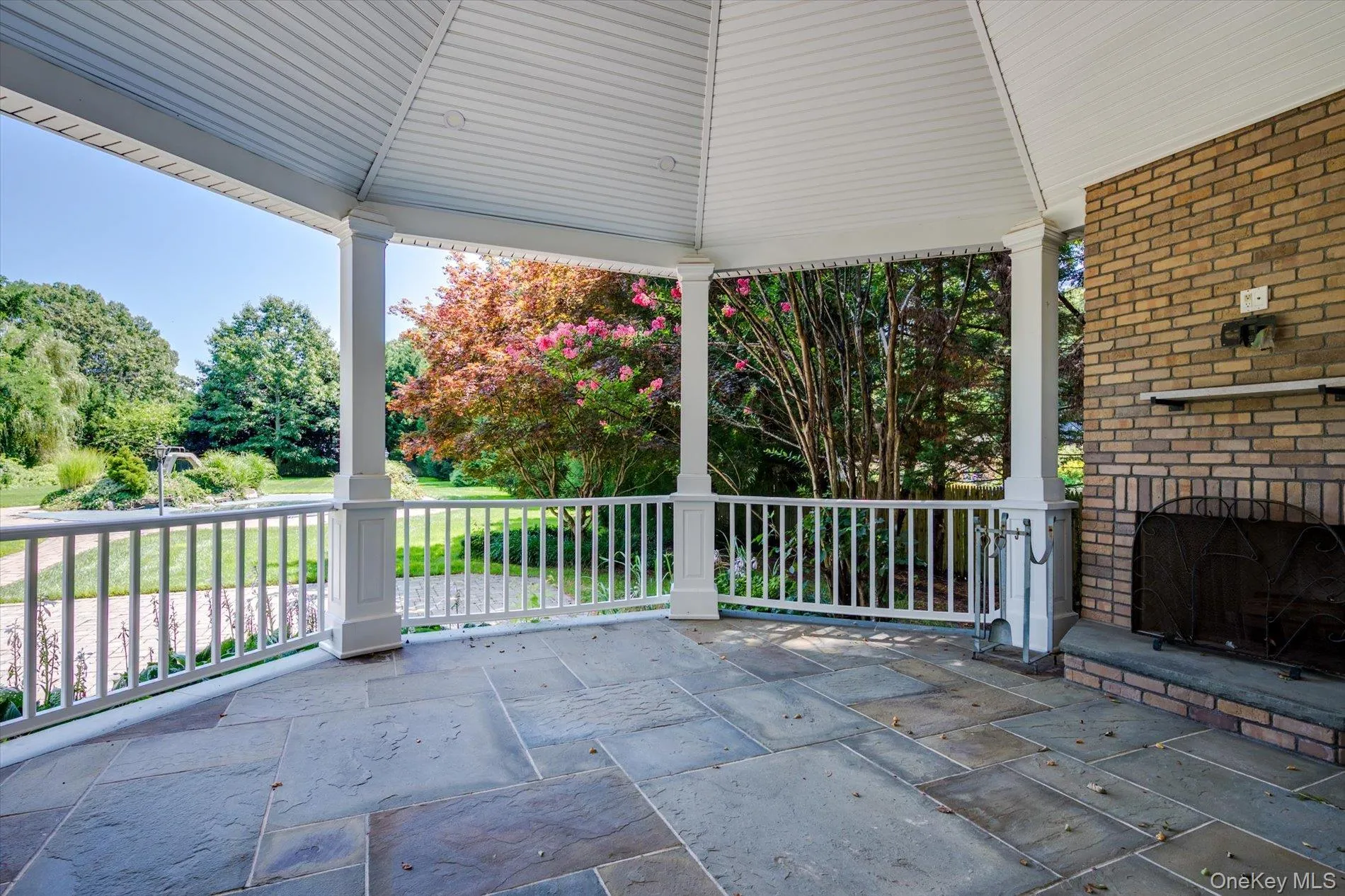 12 Glenridge Lane, Smithtown, NY, 4 Bedrooms Bedrooms, 8 Rooms Rooms,3 BathroomsBathrooms,Residential Lease,For Rent,Glenridge,0,1035185 12 Glenridge Lane, Smithtown, NY, 4 Bedrooms Bedrooms, 8 Rooms Rooms,3 BathroomsBathrooms,Residential Lease,For Rent,Glenridge,0,1035185