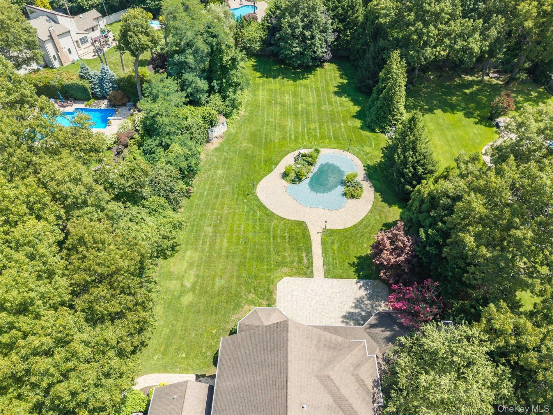 12 Glenridge Lane, Smithtown, NY, 4 Bedrooms Bedrooms, 8 Rooms Rooms,3 BathroomsBathrooms,Residential Lease,For Rent,Glenridge,0,1035185 12 Glenridge Lane, Smithtown, NY, 4 Bedrooms Bedrooms, 8 Rooms Rooms,3 BathroomsBathrooms,Residential Lease,For Rent,Glenridge,0,1035185