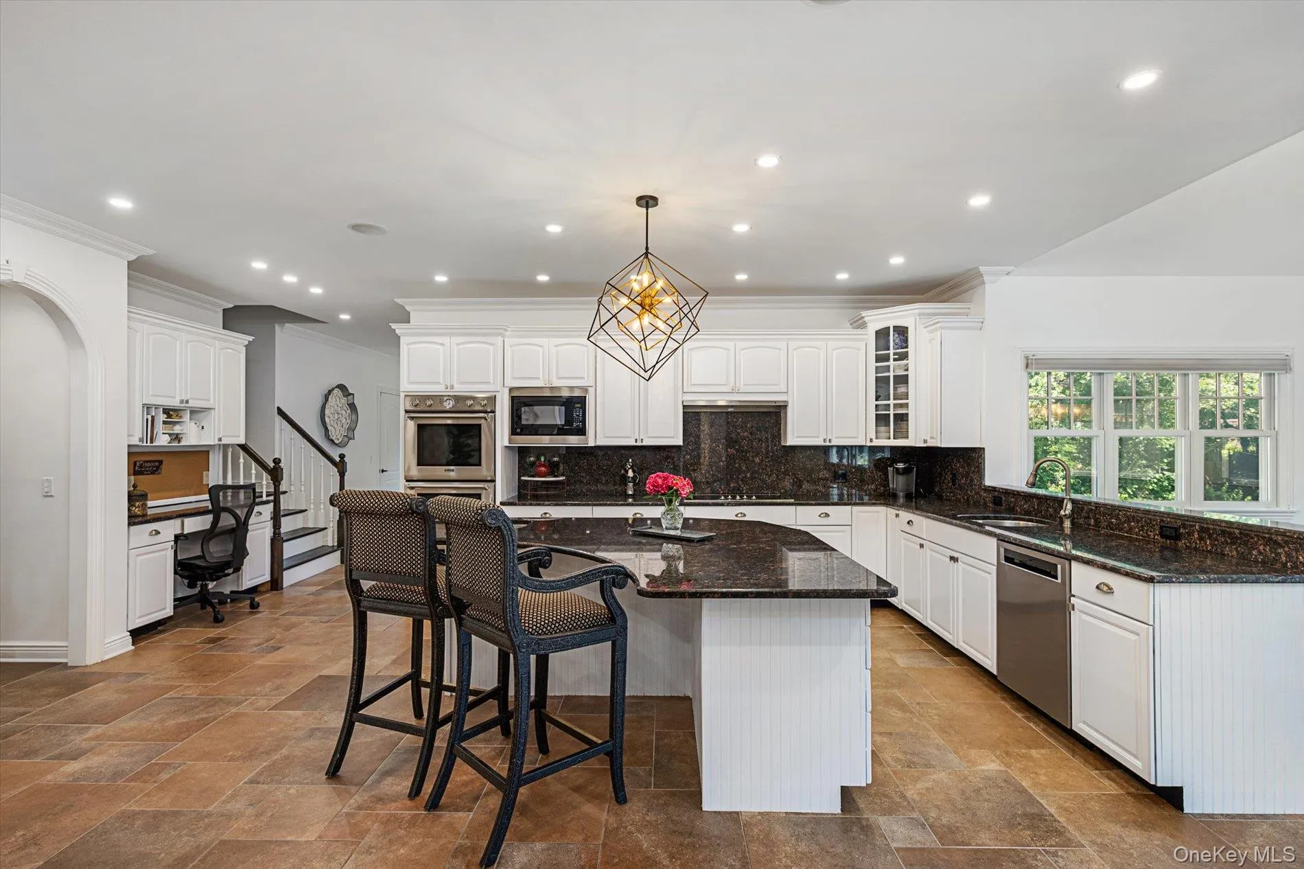 12 Glenridge Lane, Smithtown, NY, 4 Bedrooms Bedrooms, 8 Rooms Rooms,3 BathroomsBathrooms,Residential Lease,For Rent,Glenridge,0,1035185 12 Glenridge Lane, Smithtown, NY, 4 Bedrooms Bedrooms, 8 Rooms Rooms,3 BathroomsBathrooms,Residential Lease,For Rent,Glenridge,0,1035185