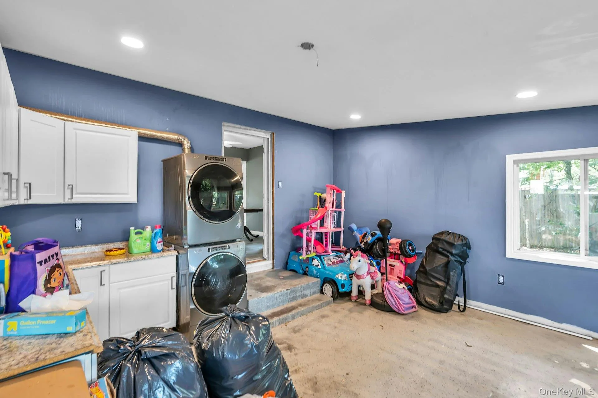 59 Probst Drive, Brookhaven, NY, 3 Bedrooms Bedrooms, 5 Rooms Rooms,1 BathroomBathrooms,Residential,For Rent,Probst,0,1035186 59 Probst Drive, Brookhaven, NY, 3 Bedrooms Bedrooms, 5 Rooms Rooms,1 BathroomBathrooms,Residential,For Rent,Probst,0,1035186