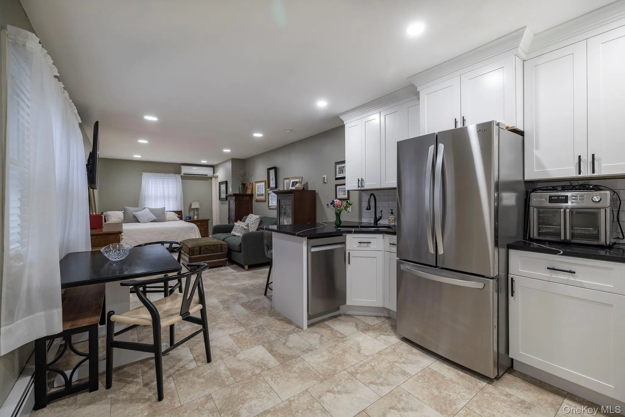 85 Virginia Avenue, Long Beach, NY, 3 Bedrooms Bedrooms, 8 Rooms Rooms,3 BathroomsBathrooms,Residential,For Rent,Virginia,0,1035189 85 Virginia Avenue, Long Beach, NY, 3 Bedrooms Bedrooms, 8 Rooms Rooms,3 BathroomsBathrooms,Residential,For Rent,Virginia,0,1035189