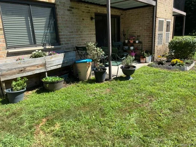 66 Pinebrook Place, Islip, NY, 1 Bedroom Bedrooms, 4 Rooms Rooms,1 BathroomBathrooms,Residential,For Rent,Pinebrook,0,1035193 66 Pinebrook Place, Islip, NY, 1 Bedroom Bedrooms, 4 Rooms Rooms,1 BathroomBathrooms,Residential,For Rent,Pinebrook,0,1035193