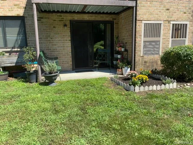 66 Pinebrook Place, Islip, NY, 1 Bedroom Bedrooms, 4 Rooms Rooms,1 BathroomBathrooms,Residential,For Rent,Pinebrook,0,1035193 66 Pinebrook Place, Islip, NY, 1 Bedroom Bedrooms, 4 Rooms Rooms,1 BathroomBathrooms,Residential,For Rent,Pinebrook,0,1035193