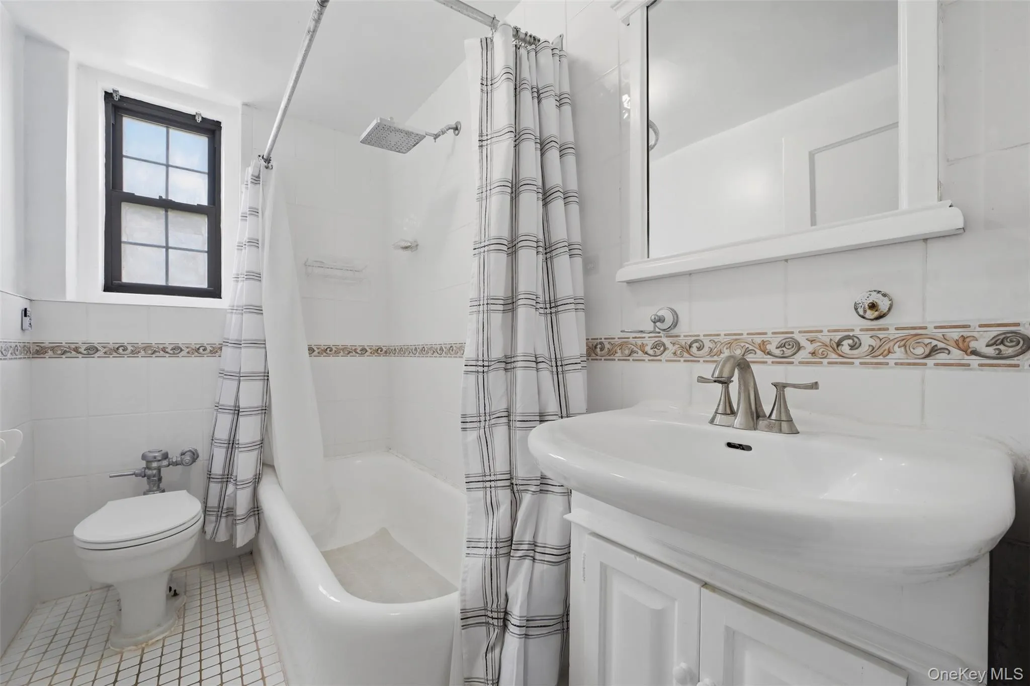 620 Pelhamdale Avenue, Pelham, NY, 2 Bedrooms Bedrooms, 6 Rooms Rooms,1 BathroomBathrooms,Residential,For Rent,Pelhamdale,0,1035194 620 Pelhamdale Avenue, Pelham, NY, 2 Bedrooms Bedrooms, 6 Rooms Rooms,1 BathroomBathrooms,Residential,For Rent,Pelhamdale,0,1035194