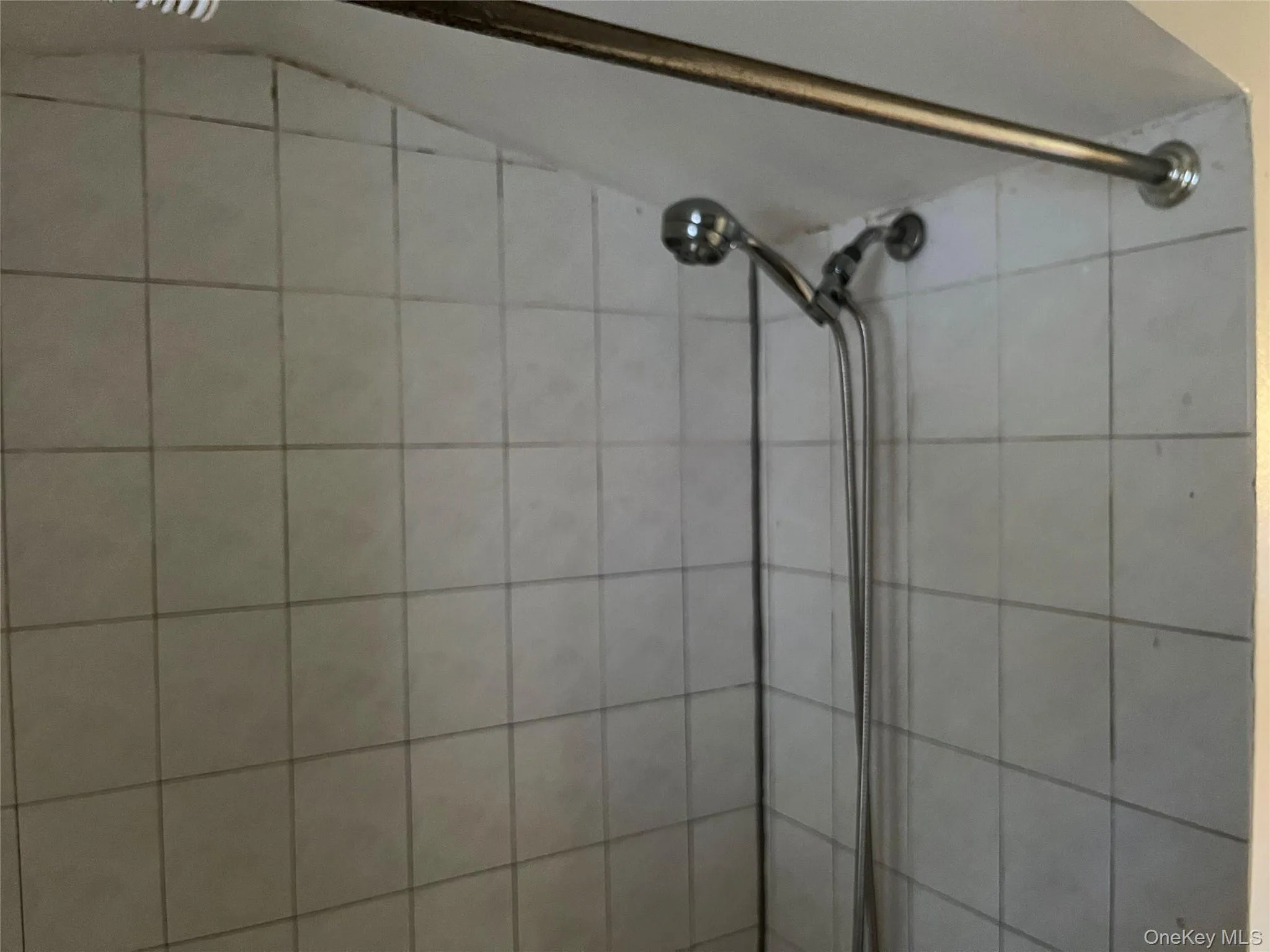 32 7th Avenue, Huntington, NY, 4 Bedrooms Bedrooms, 9 Rooms Rooms,3 BathroomsBathrooms,Residential,For Rent,7th,0,1035198 32 7th Avenue, Huntington, NY, 4 Bedrooms Bedrooms, 9 Rooms Rooms,3 BathroomsBathrooms,Residential,For Rent,7th,0,1035198