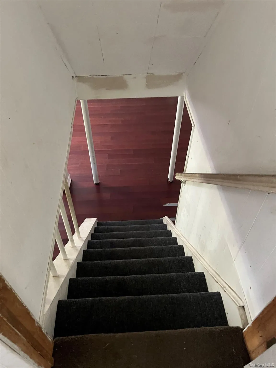 32 7th Avenue, Huntington, NY, 4 Bedrooms Bedrooms, 9 Rooms Rooms,3 BathroomsBathrooms,Residential,For Rent,7th,0,1035198 32 7th Avenue, Huntington, NY, 4 Bedrooms Bedrooms, 9 Rooms Rooms,3 BathroomsBathrooms,Residential,For Rent,7th,0,1035198
