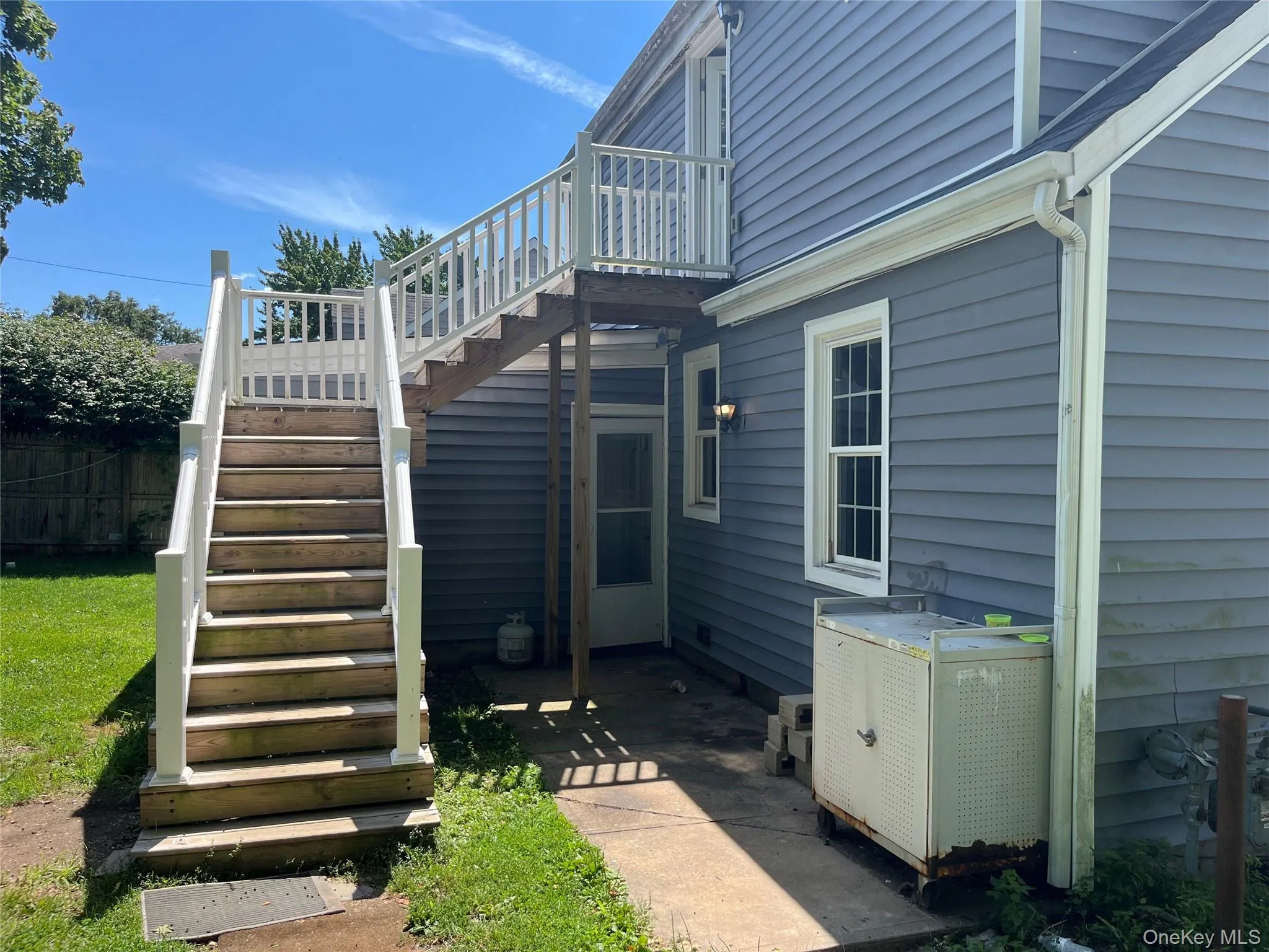 32 7th Avenue, Huntington, NY, 4 Bedrooms Bedrooms, 9 Rooms Rooms,3 BathroomsBathrooms,Residential,For Rent,7th,0,1035198 32 7th Avenue, Huntington, NY, 4 Bedrooms Bedrooms, 9 Rooms Rooms,3 BathroomsBathrooms,Residential,For Rent,7th,0,1035198