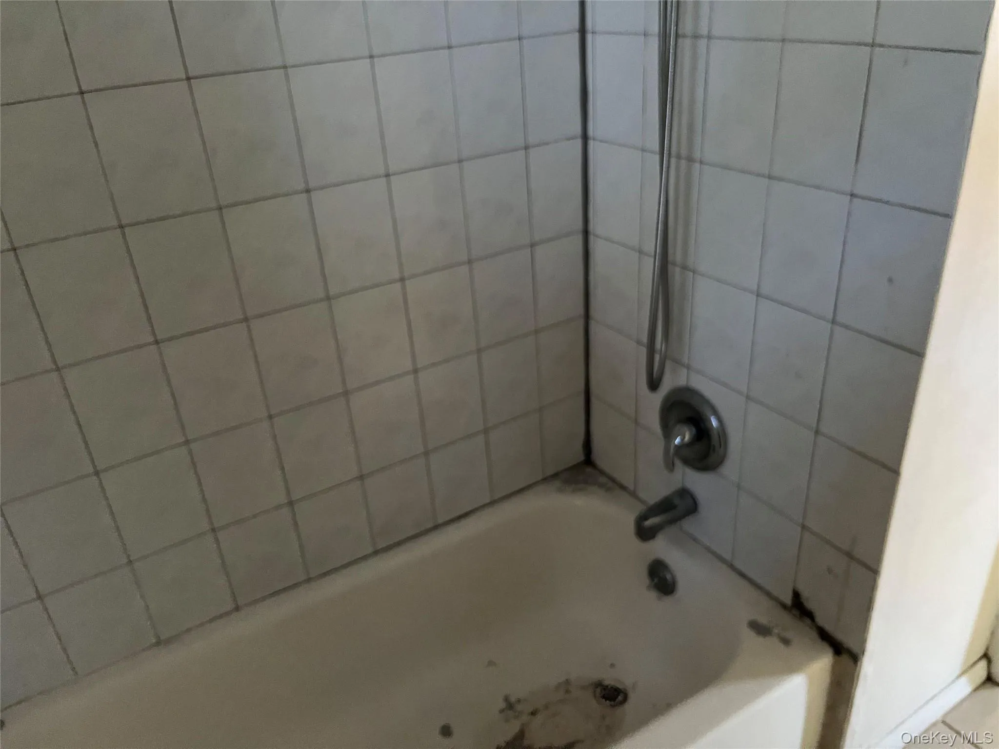 32 7th Avenue, Huntington, NY, 4 Bedrooms Bedrooms, 9 Rooms Rooms,3 BathroomsBathrooms,Residential,For Rent,7th,0,1035198 32 7th Avenue, Huntington, NY, 4 Bedrooms Bedrooms, 9 Rooms Rooms,3 BathroomsBathrooms,Residential,For Rent,7th,0,1035198