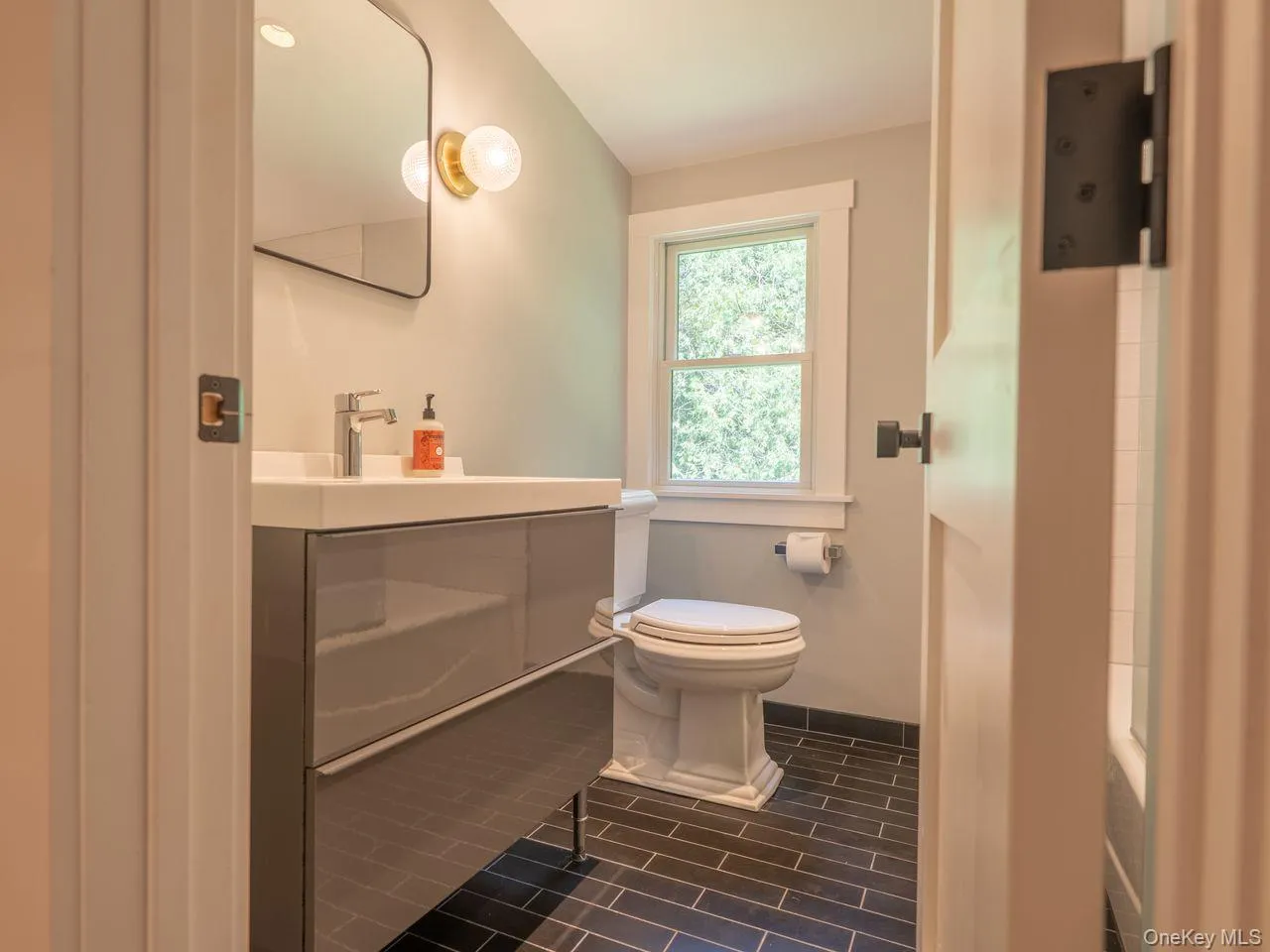 23 Salem Road, New Castle, NY, 3 Bedrooms Bedrooms, 6 Rooms Rooms,2 BathroomsBathrooms,Residential Lease,For Rent,Salem,0,1035200 23 Salem Road, New Castle, NY, 3 Bedrooms Bedrooms, 6 Rooms Rooms,2 BathroomsBathrooms,Residential Lease,For Rent,Salem,0,1035200