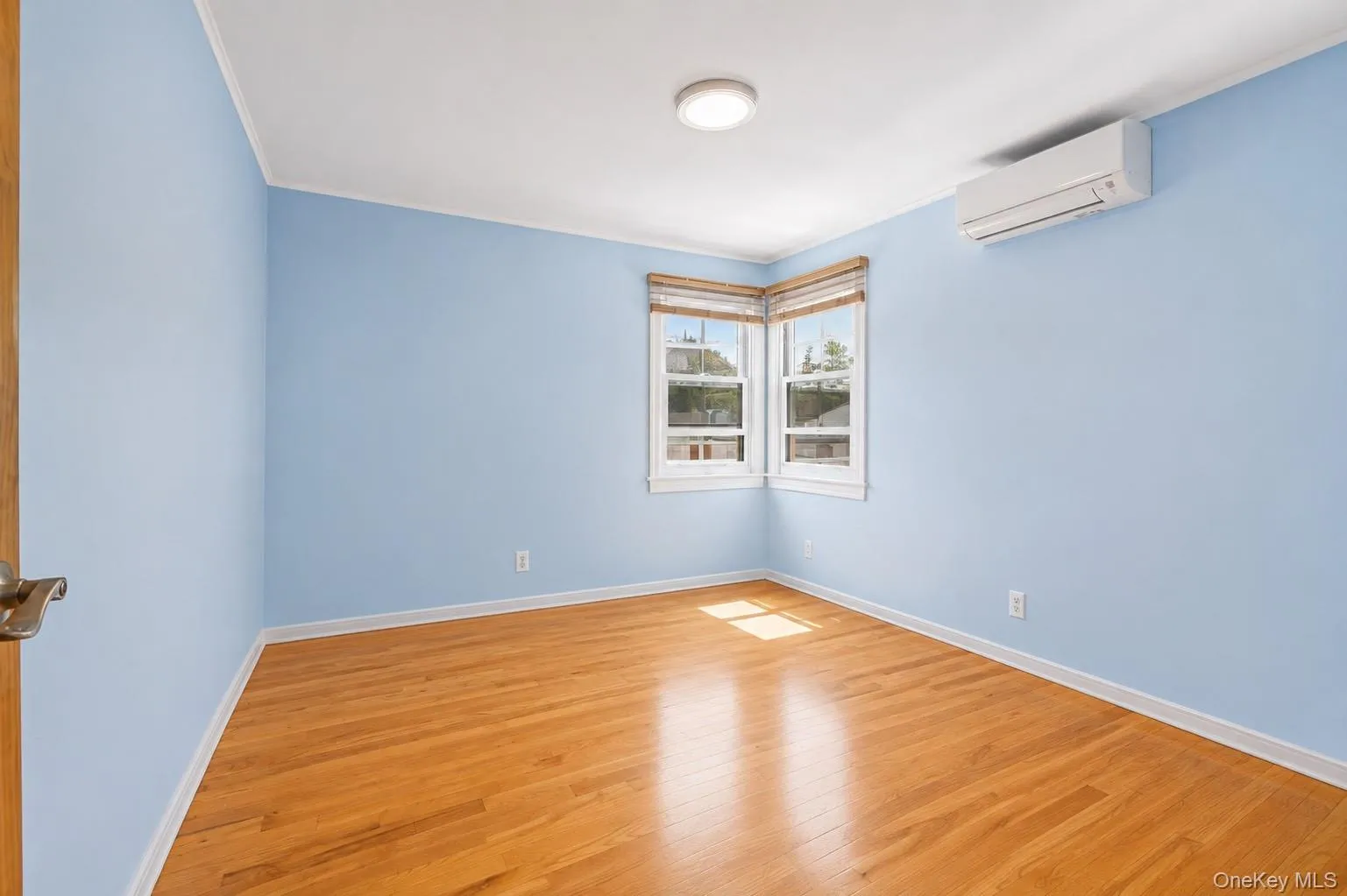 5812 264th Street, New York, NY, 4 Bedrooms Bedrooms, 7 Rooms Rooms,2 BathroomsBathrooms,Residential,For Rent,264th,0,1035202 5812 264th Street, New York, NY, 4 Bedrooms Bedrooms, 7 Rooms Rooms,2 BathroomsBathrooms,Residential,For Rent,264th,0,1035202