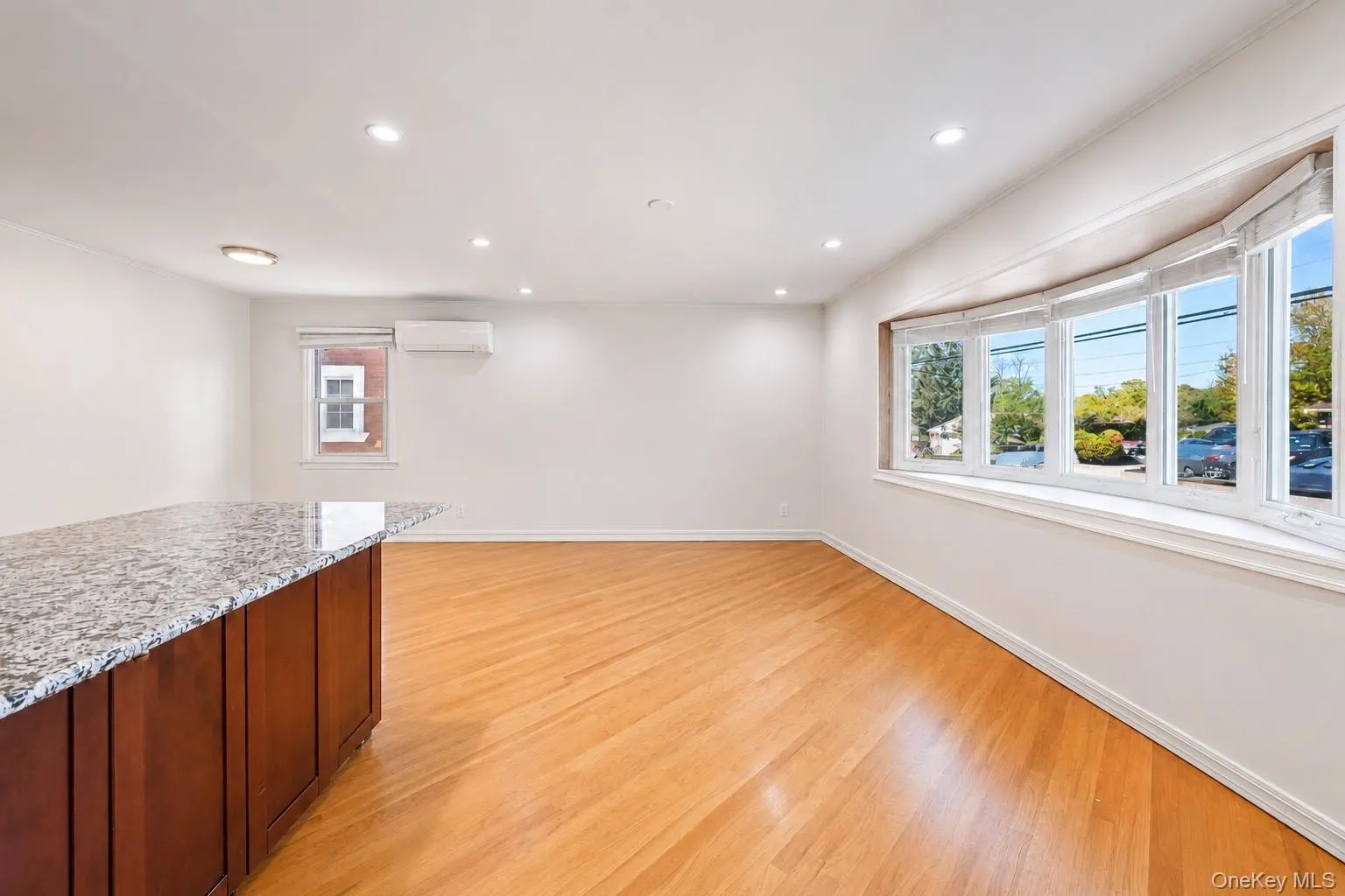 5812 264th Street, New York, NY, 4 Bedrooms Bedrooms, 7 Rooms Rooms,2 BathroomsBathrooms,Residential,For Rent,264th,0,1035202 5812 264th Street, New York, NY, 4 Bedrooms Bedrooms, 7 Rooms Rooms,2 BathroomsBathrooms,Residential,For Rent,264th,0,1035202