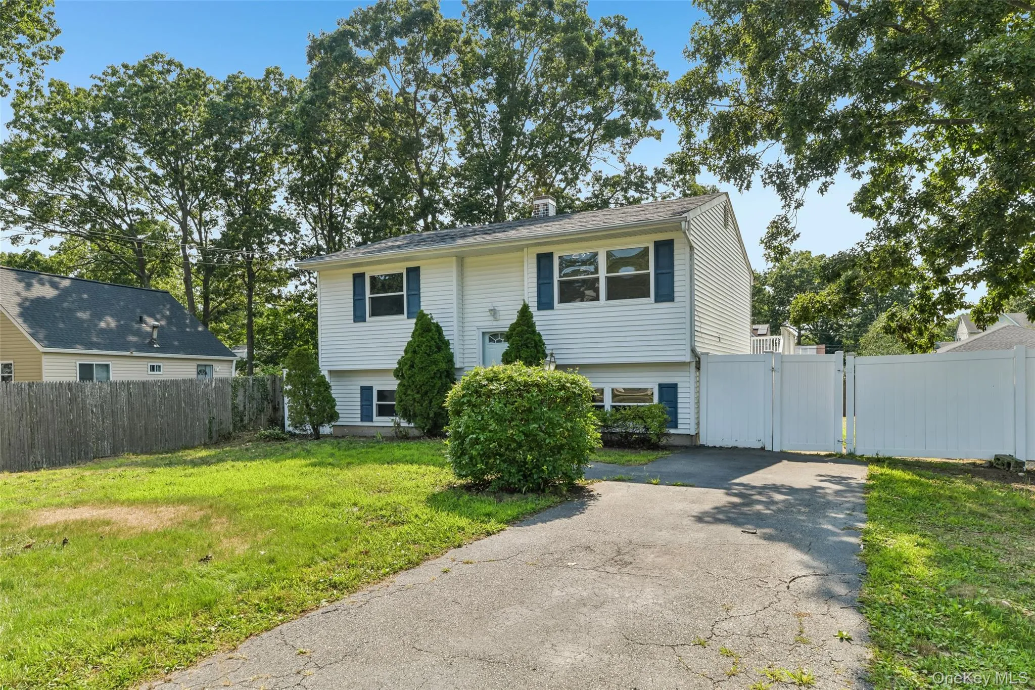 4 Beechwood Drive, Brookhaven, NY, 3 Bedrooms Bedrooms, 7 Rooms Rooms,1 BathroomBathrooms,Residential,For Rent,Beechwood,0,1035203 4 Beechwood Drive, Brookhaven, NY, 3 Bedrooms Bedrooms, 7 Rooms Rooms,1 BathroomBathrooms,Residential,For Rent,Beechwood,0,1035203