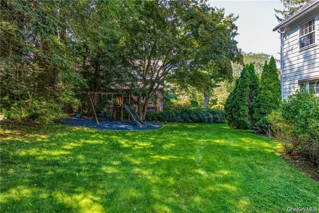 25 Jerome Avenue, New Rochelle, NY, 4 Bedrooms Bedrooms, 9 Rooms Rooms,3 BathroomsBathrooms,Residential Lease,For Rent,Jerome,0,1035205 25 Jerome Avenue, New Rochelle, NY, 4 Bedrooms Bedrooms, 9 Rooms Rooms,3 BathroomsBathrooms,Residential Lease,For Rent,Jerome,0,1035205