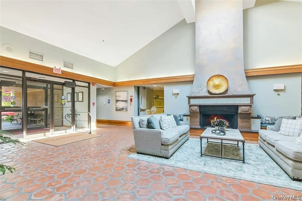 276 Glen Drive, Brookhaven, NY, 2 Bedrooms Bedrooms, 6 Rooms Rooms,2 BathroomsBathrooms,Residential,For Rent,Glen,0,1035207 276 Glen Drive, Brookhaven, NY, 2 Bedrooms Bedrooms, 6 Rooms Rooms,2 BathroomsBathrooms,Residential,For Rent,Glen,0,1035207