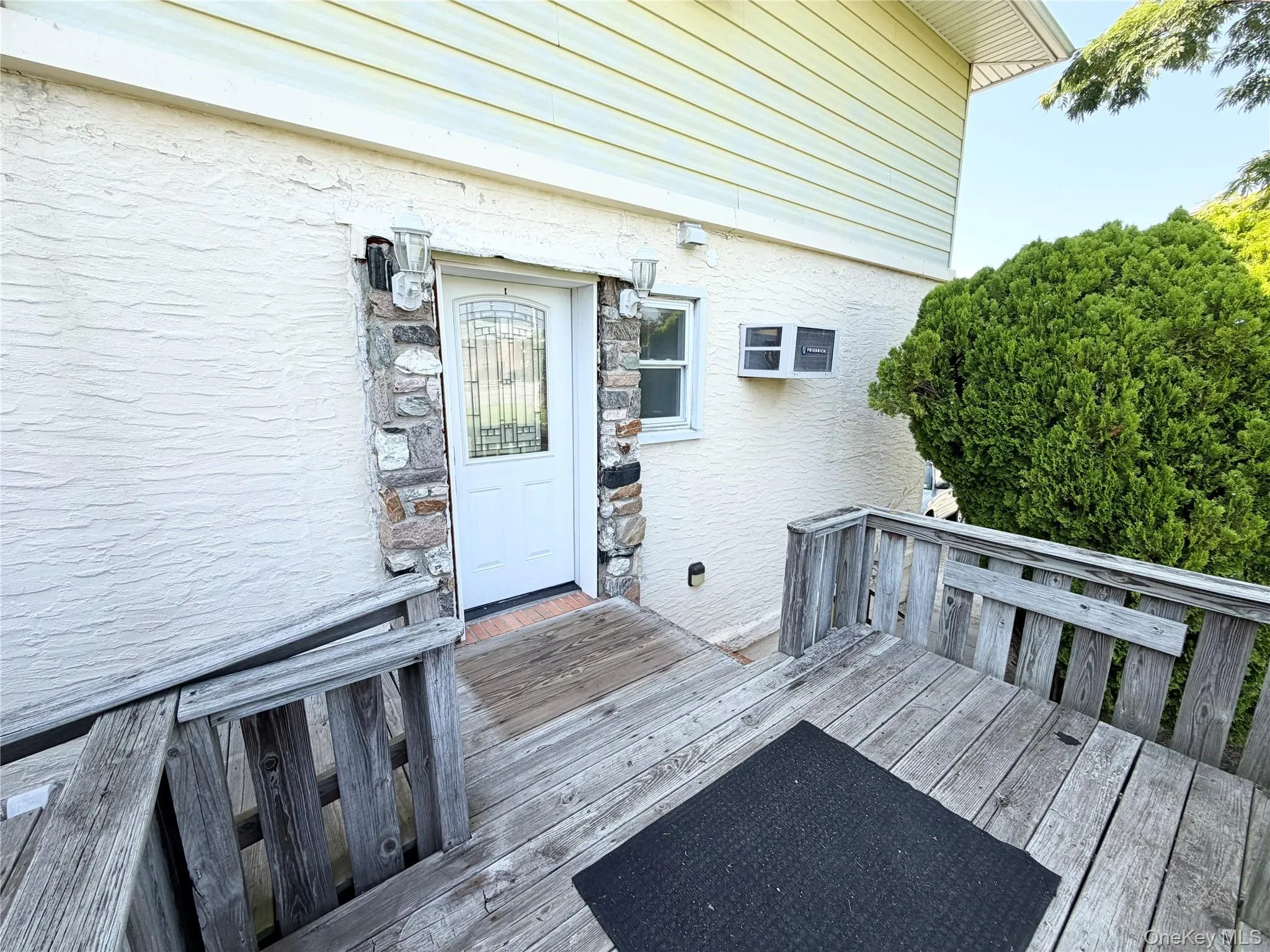 31 Julian Place, Hempstead, NY, 3 Bedrooms Bedrooms, 6 Rooms Rooms,1 BathroomBathrooms,Residential Lease,For Rent,Julian,0,1035211 31 Julian Place, Hempstead, NY, 3 Bedrooms Bedrooms, 6 Rooms Rooms,1 BathroomBathrooms,Residential Lease,For Rent,Julian,0,1035211