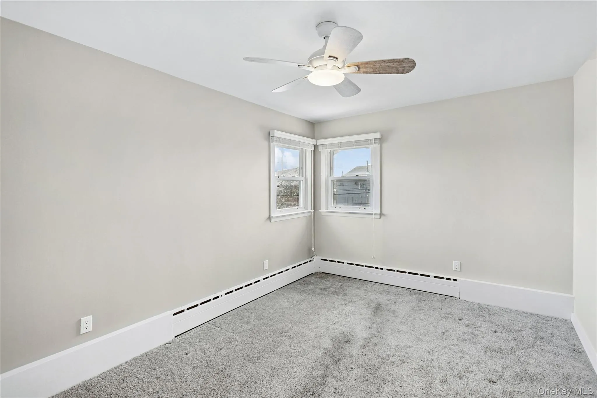 31 Julian Place, Hempstead, NY, 3 Bedrooms Bedrooms, 6 Rooms Rooms,1 BathroomBathrooms,Residential Lease,For Rent,Julian,0,1035211 31 Julian Place, Hempstead, NY, 3 Bedrooms Bedrooms, 6 Rooms Rooms,1 BathroomBathrooms,Residential Lease,For Rent,Julian,0,1035211