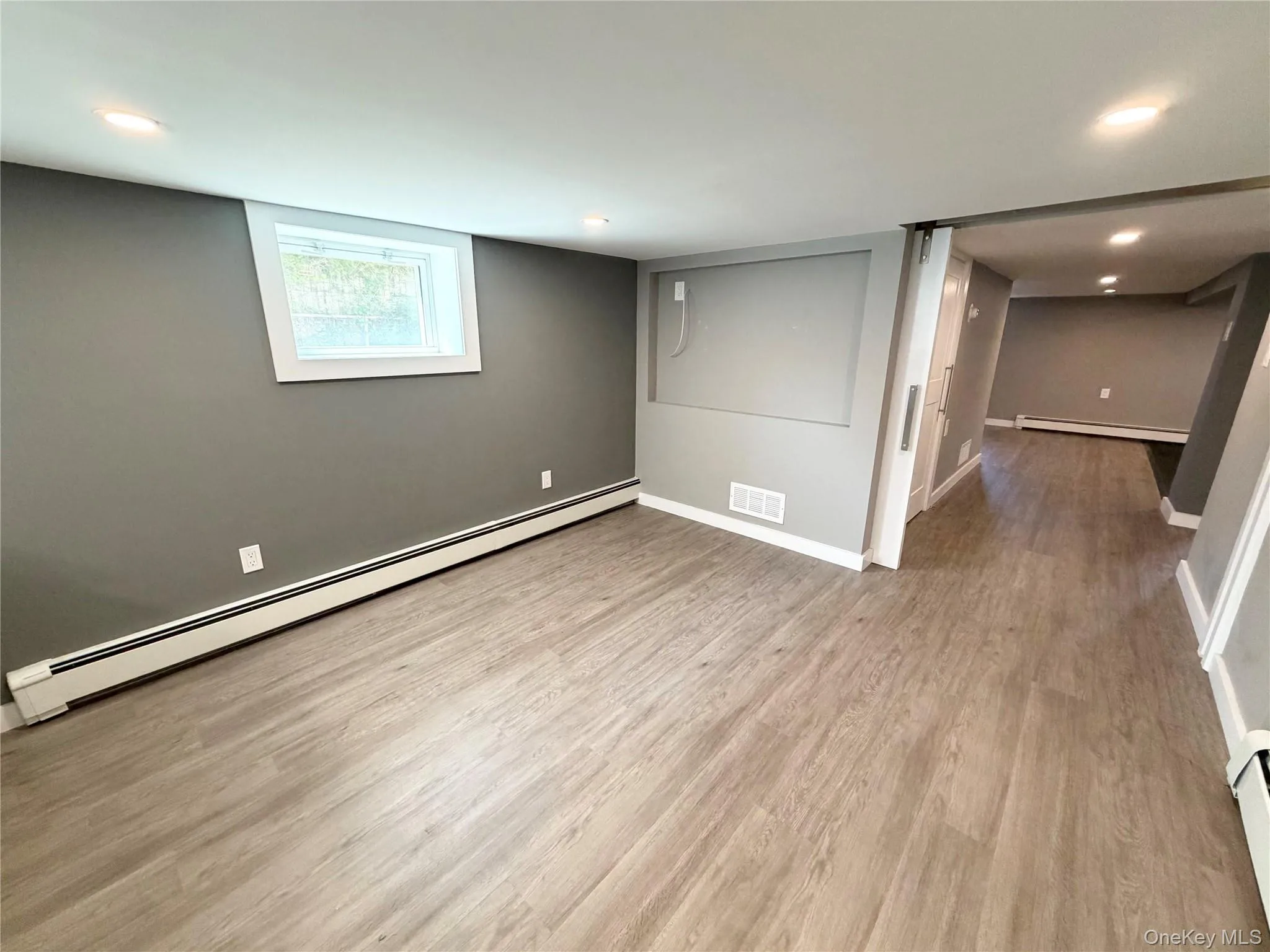 31 Julian Place, Hempstead, NY, 3 Bedrooms Bedrooms, 6 Rooms Rooms,1 BathroomBathrooms,Residential Lease,For Rent,Julian,0,1035211 31 Julian Place, Hempstead, NY, 3 Bedrooms Bedrooms, 6 Rooms Rooms,1 BathroomBathrooms,Residential Lease,For Rent,Julian,0,1035211