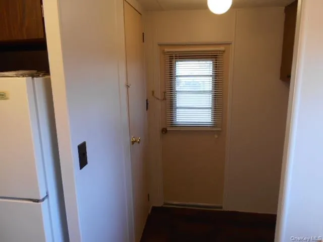 149 Schryver Street, Esopus, NY, 2 Bedrooms Bedrooms, 4 Rooms Rooms,1 BathroomBathrooms,Residential,For Rent,Schryver,0,1035213 149 Schryver Street, Esopus, NY, 2 Bedrooms Bedrooms, 4 Rooms Rooms,1 BathroomBathrooms,Residential,For Rent,Schryver,0,1035213