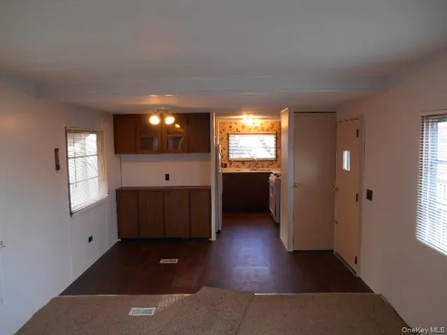 149 Schryver Street, Esopus, NY, 2 Bedrooms Bedrooms, 4 Rooms Rooms,1 BathroomBathrooms,Residential,For Rent,Schryver,0,1035213 149 Schryver Street, Esopus, NY, 2 Bedrooms Bedrooms, 4 Rooms Rooms,1 BathroomBathrooms,Residential,For Rent,Schryver,0,1035213