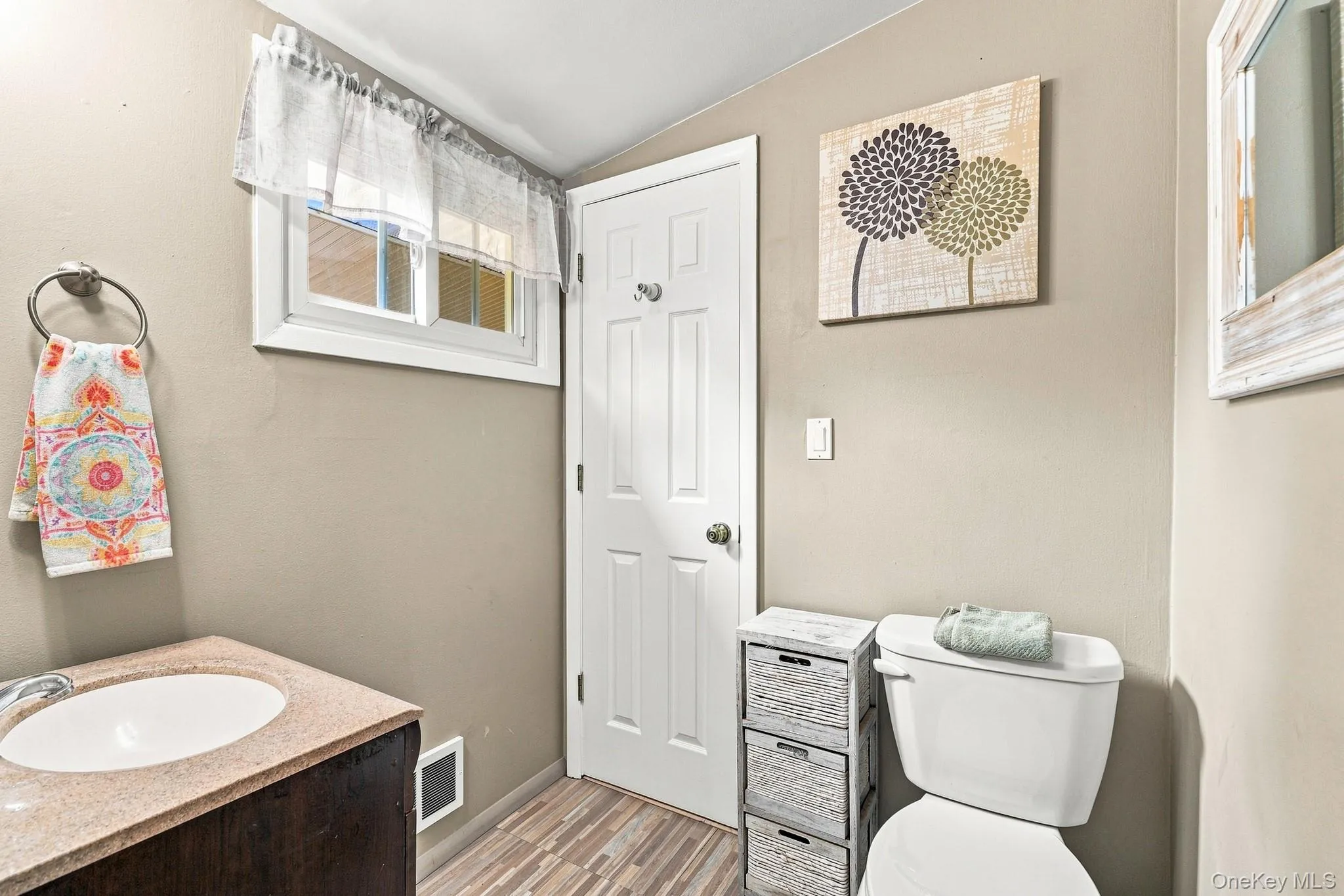 Ensuite access Ensuite access