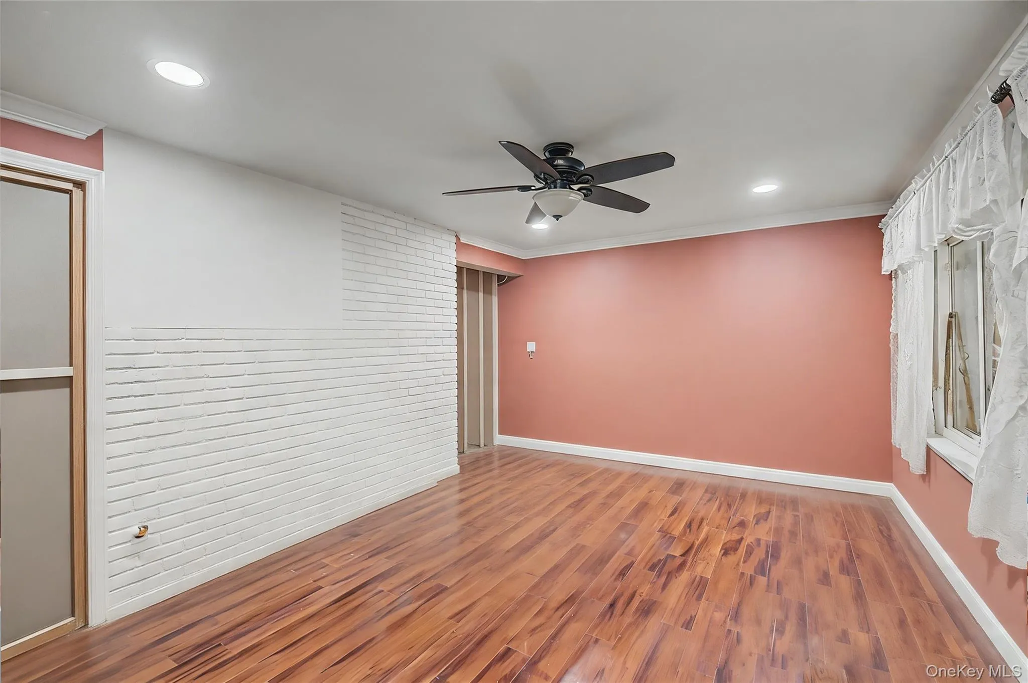 210 Spindle Road, Oyster Bay, NY, 4 Bedrooms Bedrooms, 8 Rooms Rooms,2 BathroomsBathrooms,Residential,For Rent,Spindle,0,1035220 210 Spindle Road, Oyster Bay, NY, 4 Bedrooms Bedrooms, 8 Rooms Rooms,2 BathroomsBathrooms,Residential,For Rent,Spindle,0,1035220