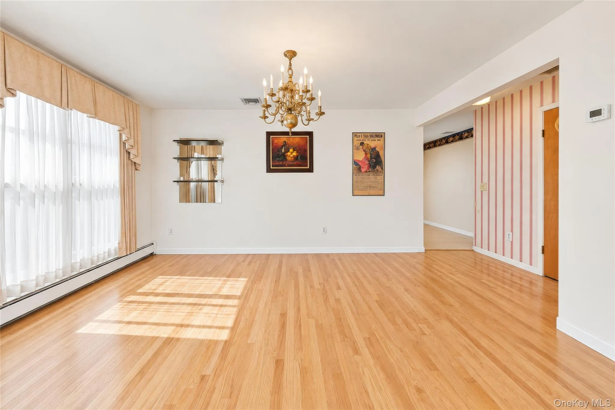 152 Van Cortlandt Pk Avenue, Yonkers, NY, 3 Bedrooms Bedrooms, 7 Rooms Rooms,2 BathroomsBathrooms,Residential,For Rent,Van Cortlandt Pk,0,1035221 152 Van Cortlandt Pk Avenue, Yonkers, NY, 3 Bedrooms Bedrooms, 7 Rooms Rooms,2 BathroomsBathrooms,Residential,For Rent,Van Cortlandt Pk,0,1035221
