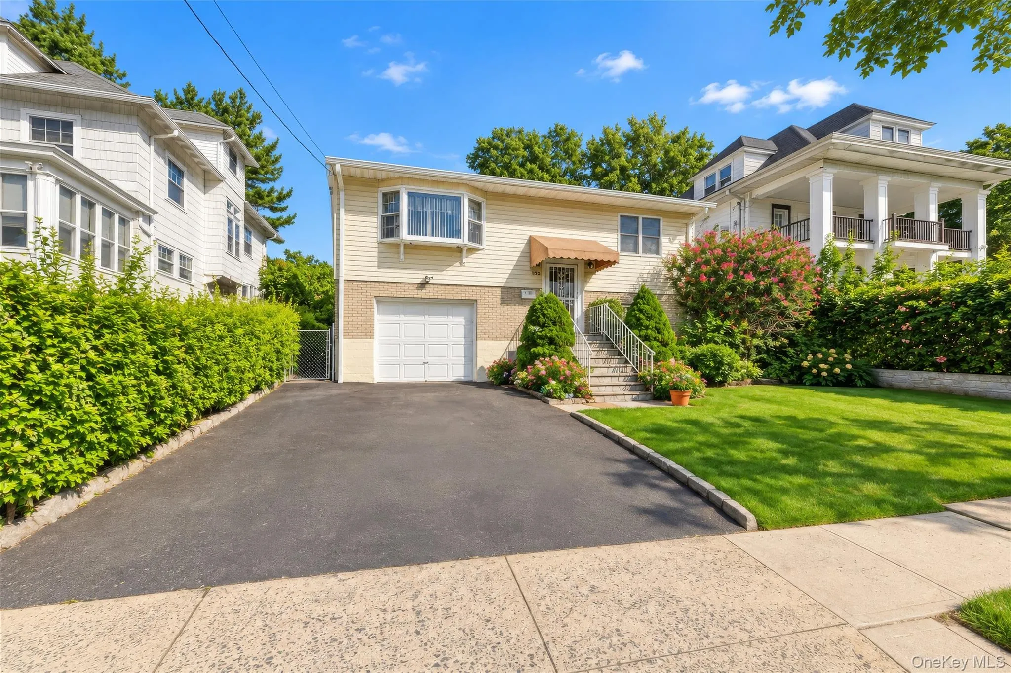 152 Van Cortlandt Pk Avenue, Yonkers, NY, 3 Bedrooms Bedrooms, 7 Rooms Rooms,2 BathroomsBathrooms,Residential,For Rent,Van Cortlandt Pk,0,1035221 152 Van Cortlandt Pk Avenue, Yonkers, NY, 3 Bedrooms Bedrooms, 7 Rooms Rooms,2 BathroomsBathrooms,Residential,For Rent,Van Cortlandt Pk,0,1035221