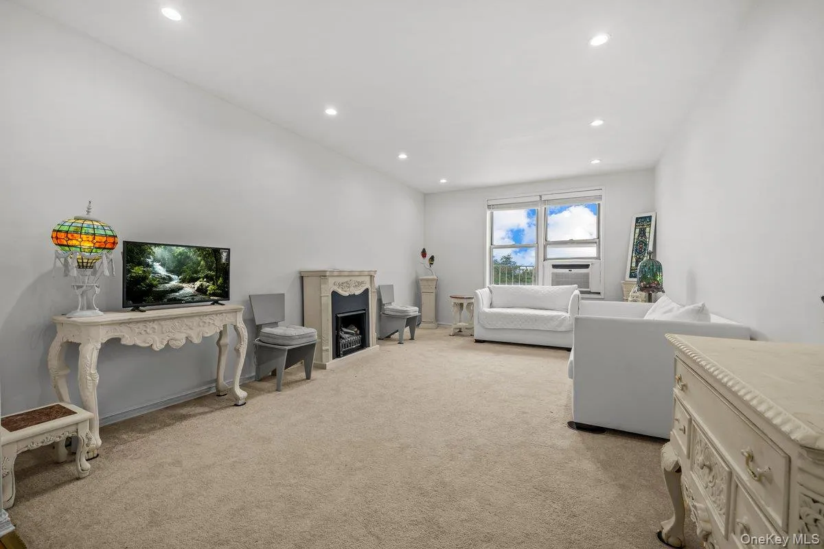 517 Riverdale Avenue, Yonkers, NY, 1 Bedroom Bedrooms, 3 Rooms Rooms,1 BathroomBathrooms,Residential,For Rent,Riverdale,0,1035230 517 Riverdale Avenue, Yonkers, NY, 1 Bedroom Bedrooms, 3 Rooms Rooms,1 BathroomBathrooms,Residential,For Rent,Riverdale,0,1035230