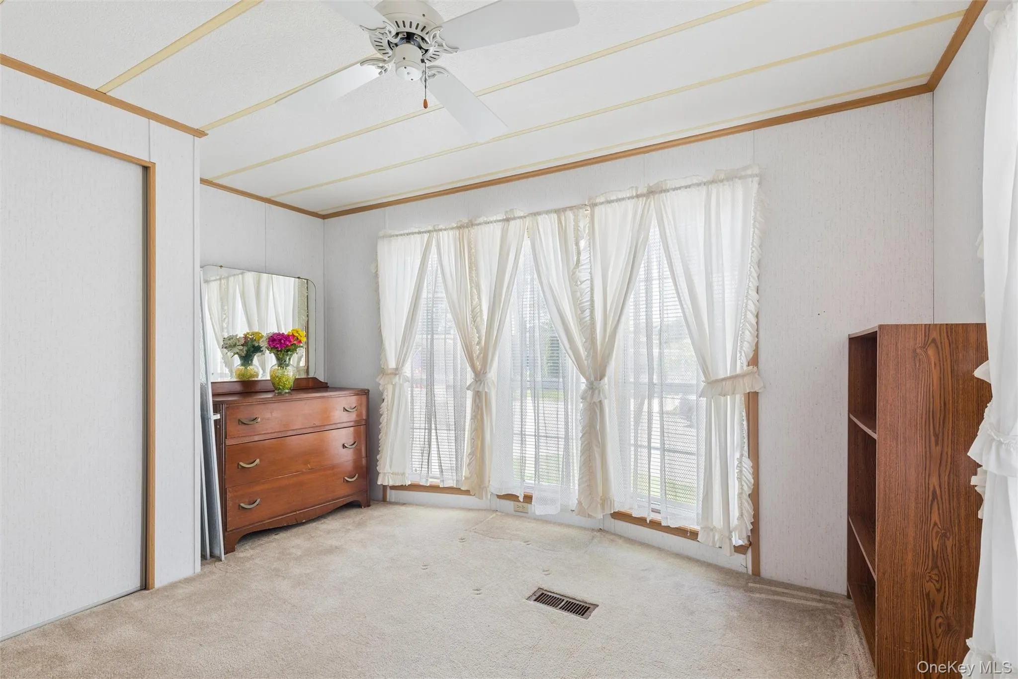 1661 Old Country Road, Riverhead, NY, 2 Bedrooms Bedrooms, 5 Rooms Rooms,2 BathroomsBathrooms,Residential,For Rent,Old Country,0,1035236 1661 Old Country Road, Riverhead, NY, 2 Bedrooms Bedrooms, 5 Rooms Rooms,2 BathroomsBathrooms,Residential,For Rent,Old Country,0,1035236