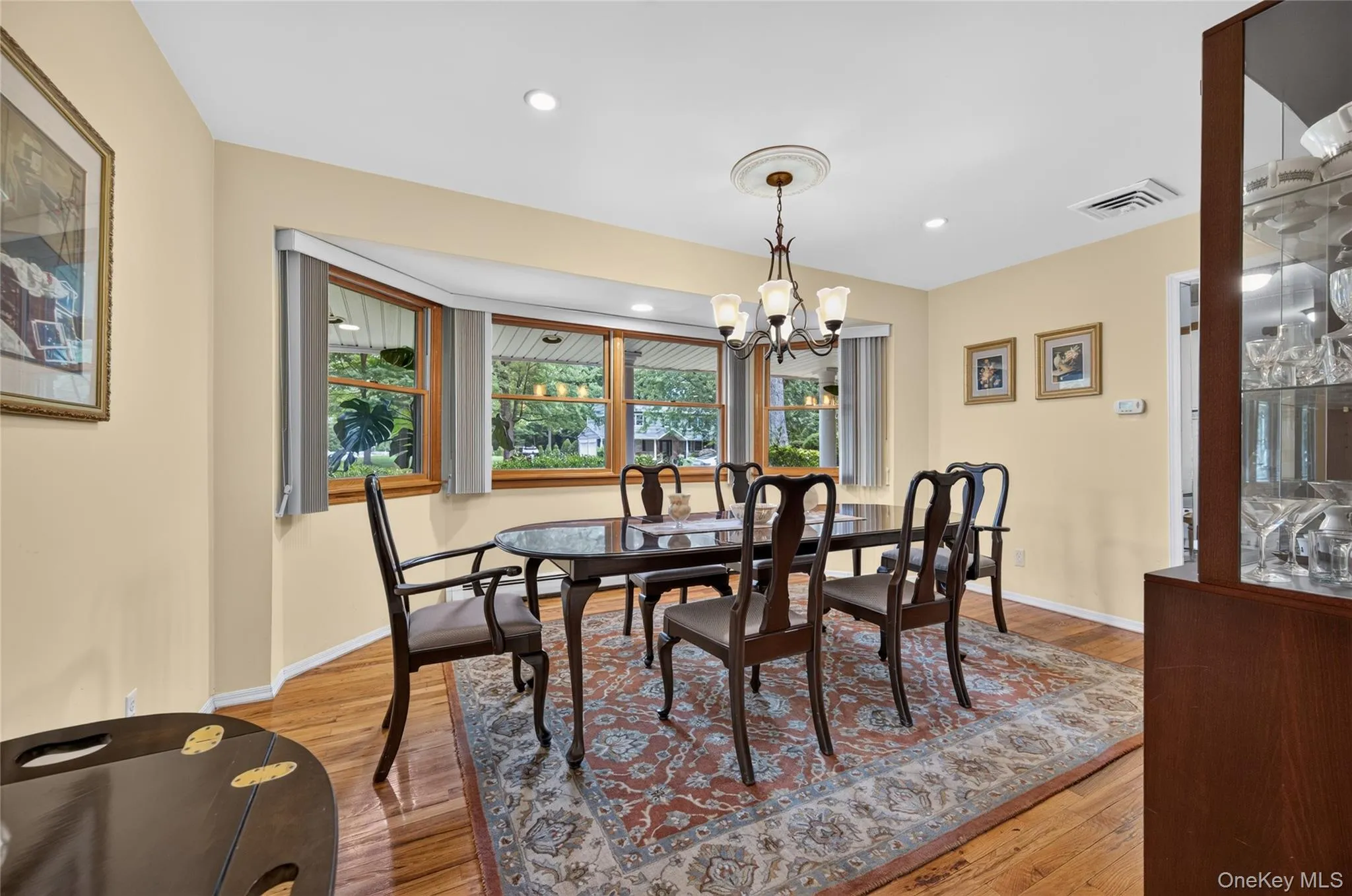 Large formal Dining Room with natural light Large formal Dining Room with natural light