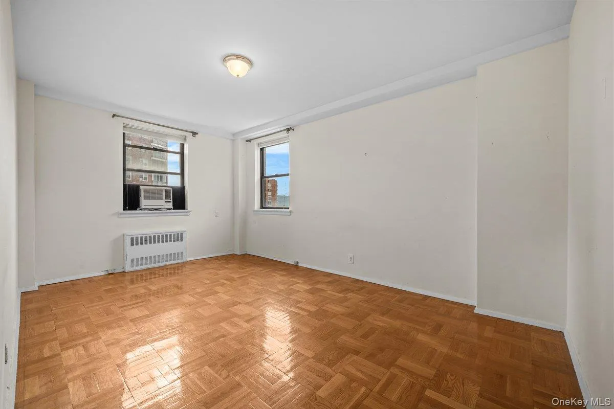 735 Kappock Street, New York, NY, 2 Bedrooms Bedrooms, 5 Rooms Rooms,1 BathroomBathrooms,Residential,For Rent,Kappock,0,1035244 735 Kappock Street, New York, NY, 2 Bedrooms Bedrooms, 5 Rooms Rooms,1 BathroomBathrooms,Residential,For Rent,Kappock,0,1035244