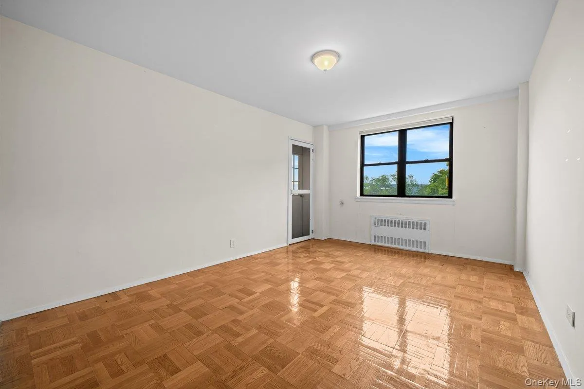 735 Kappock Street, New York, NY, 2 Bedrooms Bedrooms, 5 Rooms Rooms,1 BathroomBathrooms,Residential,For Rent,Kappock,0,1035244 735 Kappock Street, New York, NY, 2 Bedrooms Bedrooms, 5 Rooms Rooms,1 BathroomBathrooms,Residential,For Rent,Kappock,0,1035244