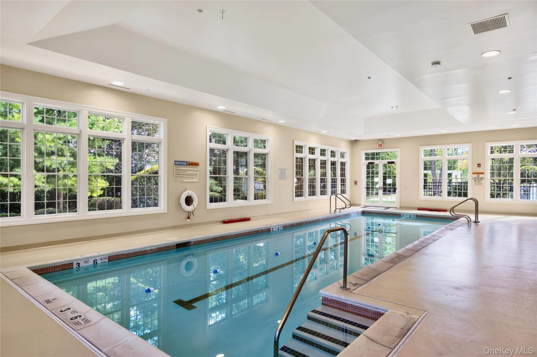 Club House - Indoor Pool Club House - Indoor Pool