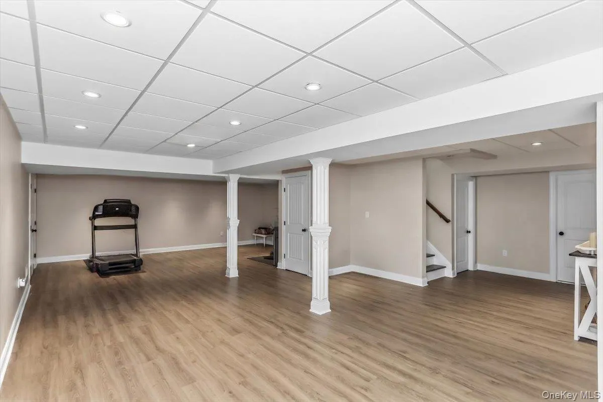 5 Preston Hollow Court, Huntington, NY, 5 Bedrooms Bedrooms, 9 Rooms Rooms,3 BathroomsBathrooms,Residential,For Rent,Preston Hollow,0,1035260 5 Preston Hollow Court, Huntington, NY, 5 Bedrooms Bedrooms, 9 Rooms Rooms,3 BathroomsBathrooms,Residential,For Rent,Preston Hollow,0,1035260