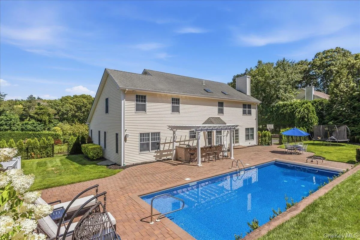 5 Preston Hollow Court, Huntington, NY, 5 Bedrooms Bedrooms, 9 Rooms Rooms,3 BathroomsBathrooms,Residential,For Rent,Preston Hollow,0,1035260 5 Preston Hollow Court, Huntington, NY, 5 Bedrooms Bedrooms, 9 Rooms Rooms,3 BathroomsBathrooms,Residential,For Rent,Preston Hollow,0,1035260