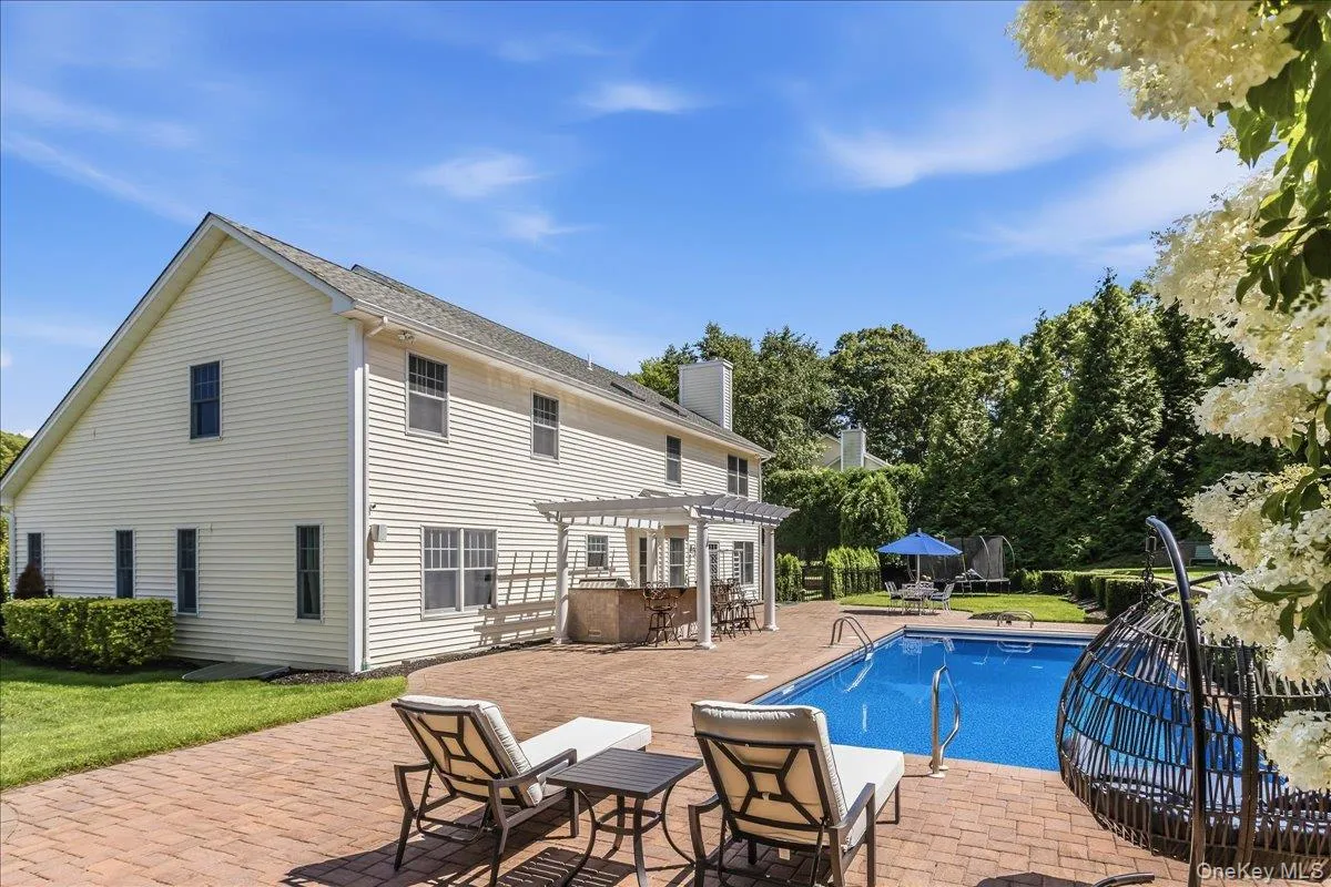 5 Preston Hollow Court, Huntington, NY, 5 Bedrooms Bedrooms, 9 Rooms Rooms,3 BathroomsBathrooms,Residential,For Rent,Preston Hollow,0,1035260 5 Preston Hollow Court, Huntington, NY, 5 Bedrooms Bedrooms, 9 Rooms Rooms,3 BathroomsBathrooms,Residential,For Rent,Preston Hollow,0,1035260