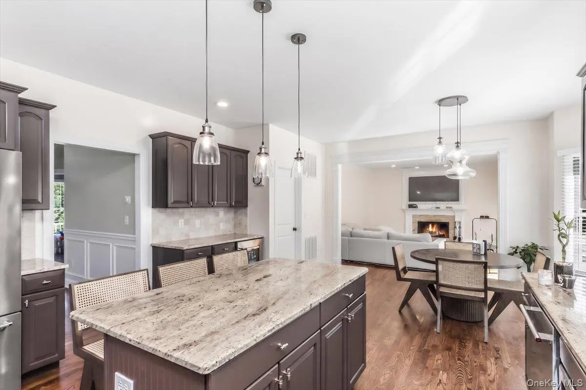5 Preston Hollow Court, Huntington, NY, 5 Bedrooms Bedrooms, 9 Rooms Rooms,3 BathroomsBathrooms,Residential,For Rent,Preston Hollow,0,1035260 5 Preston Hollow Court, Huntington, NY, 5 Bedrooms Bedrooms, 9 Rooms Rooms,3 BathroomsBathrooms,Residential,For Rent,Preston Hollow,0,1035260