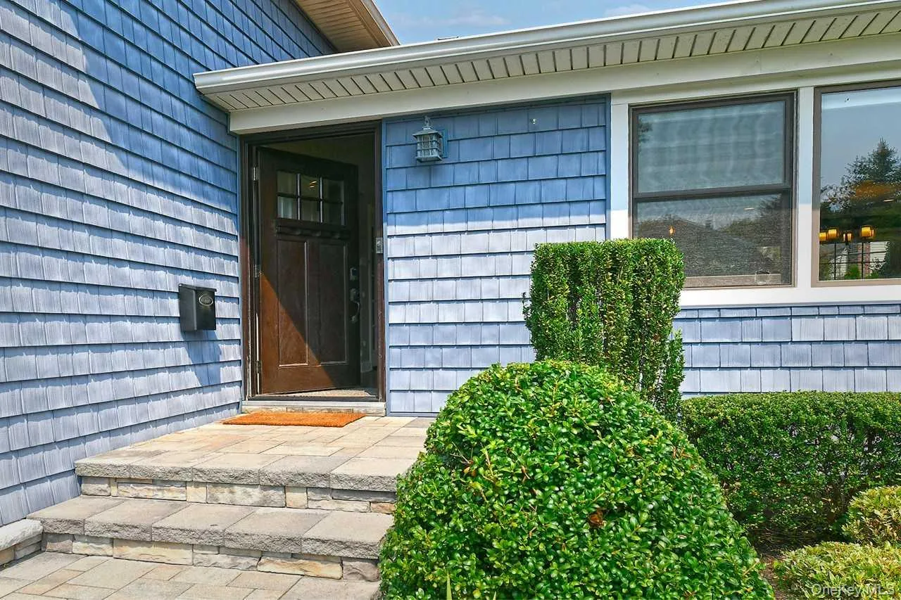 1815 Andrea Road, Hempstead, NY, 3 Bedrooms Bedrooms, 7 Rooms Rooms,2 BathroomsBathrooms,Residential,For Rent,Andrea,0,1035263 1815 Andrea Road, Hempstead, NY, 3 Bedrooms Bedrooms, 7 Rooms Rooms,2 BathroomsBathrooms,Residential,For Rent,Andrea,0,1035263
