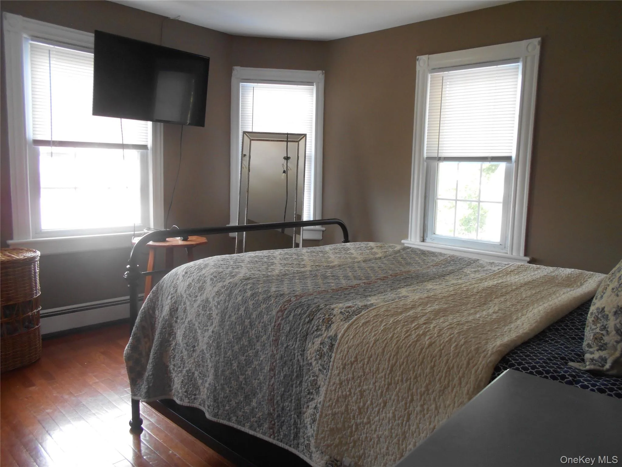 2nd floor bedroom 2nd floor bedroom
