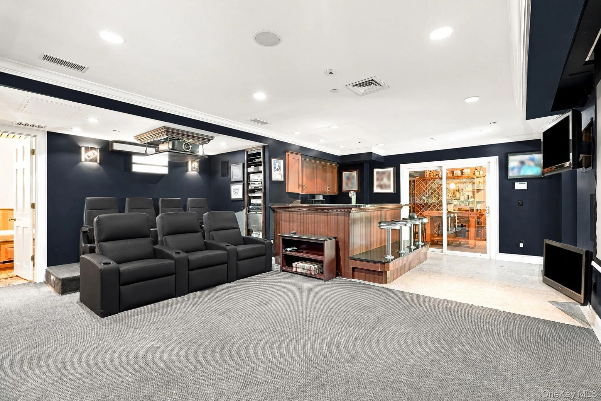 54 Forest Lake Drive, Harrison, NY, 5 Bedrooms Bedrooms, 13 Rooms Rooms,5 BathroomsBathrooms,Residential,For Rent,Forest Lake,0,1035269 54 Forest Lake Drive, Harrison, NY, 5 Bedrooms Bedrooms, 13 Rooms Rooms,5 BathroomsBathrooms,Residential,For Rent,Forest Lake,0,1035269