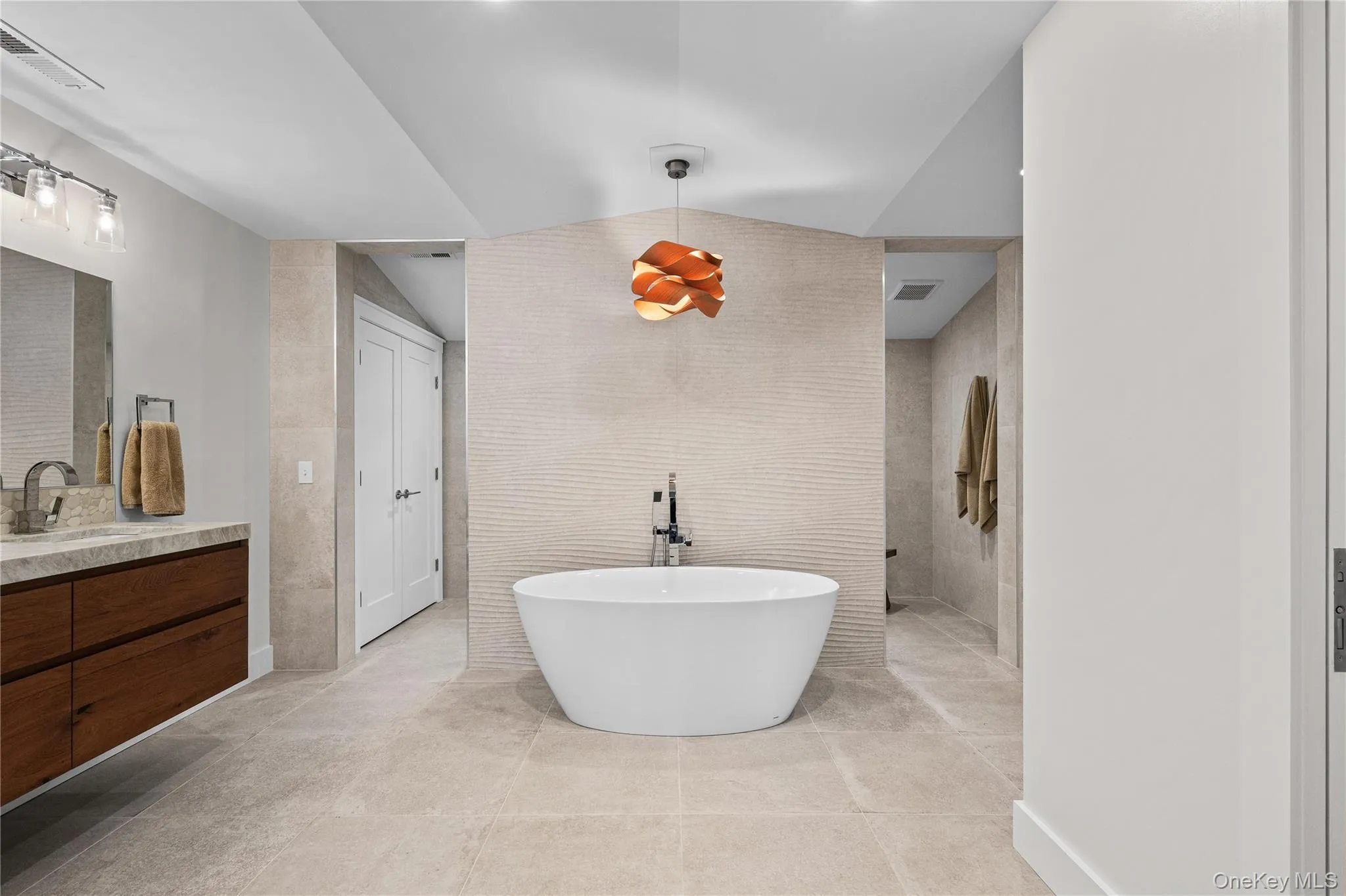 28 Twin Lakes Road, Lewisboro, NY, 4 Bedrooms Bedrooms, 8 Rooms Rooms,4 BathroomsBathrooms,Residential,For Rent,Twin Lakes,0,1035271 28 Twin Lakes Road, Lewisboro, NY, 4 Bedrooms Bedrooms, 8 Rooms Rooms,4 BathroomsBathrooms,Residential,For Rent,Twin Lakes,0,1035271