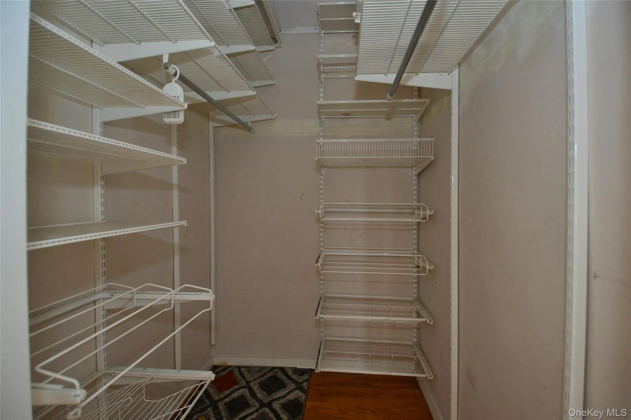 14 Westview Avenue, Eastchester, NY, 1 Bedroom Bedrooms, 4 Rooms Rooms,1 BathroomBathrooms,Residential Lease,For Rent,Westview Avenue,0,1035272 14 Westview Avenue, Eastchester, NY, 1 Bedroom Bedrooms, 4 Rooms Rooms,1 BathroomBathrooms,Residential Lease,For Rent,Westview Avenue,0,1035272