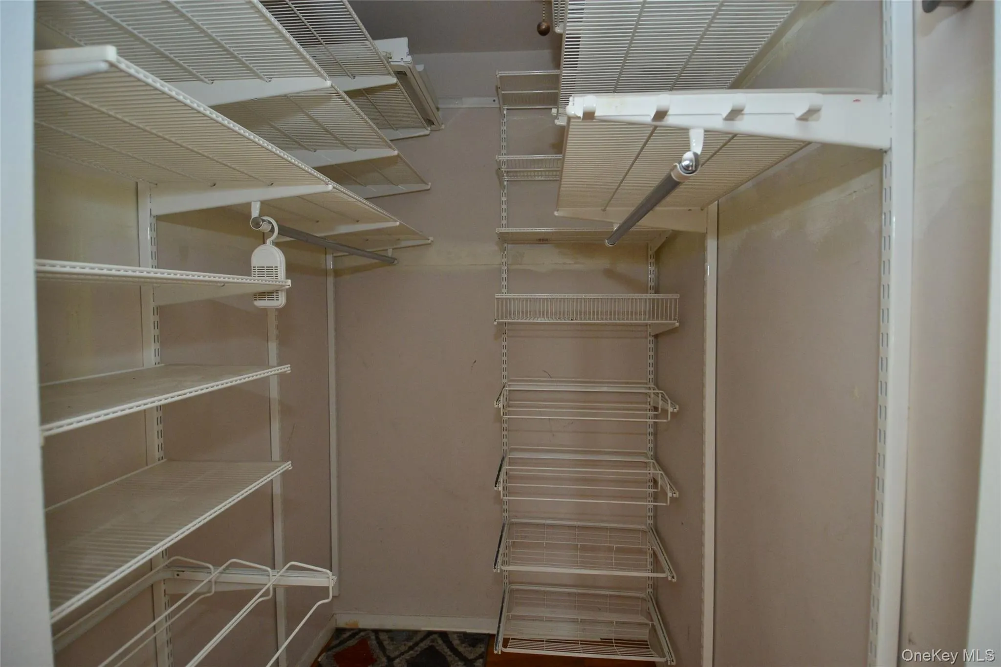 14 Westview Avenue, Eastchester, NY, 1 Bedroom Bedrooms, 4 Rooms Rooms,1 BathroomBathrooms,Residential Lease,For Rent,Westview Avenue,0,1035272 14 Westview Avenue, Eastchester, NY, 1 Bedroom Bedrooms, 4 Rooms Rooms,1 BathroomBathrooms,Residential Lease,For Rent,Westview Avenue,0,1035272