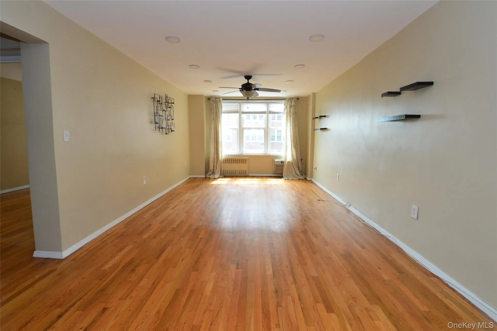 14 Westview Avenue, Eastchester, NY, 1 Bedroom Bedrooms, 4 Rooms Rooms,1 BathroomBathrooms,Residential Lease,For Rent,Westview Avenue,0,1035272 14 Westview Avenue, Eastchester, NY, 1 Bedroom Bedrooms, 4 Rooms Rooms,1 BathroomBathrooms,Residential Lease,For Rent,Westview Avenue,0,1035272
