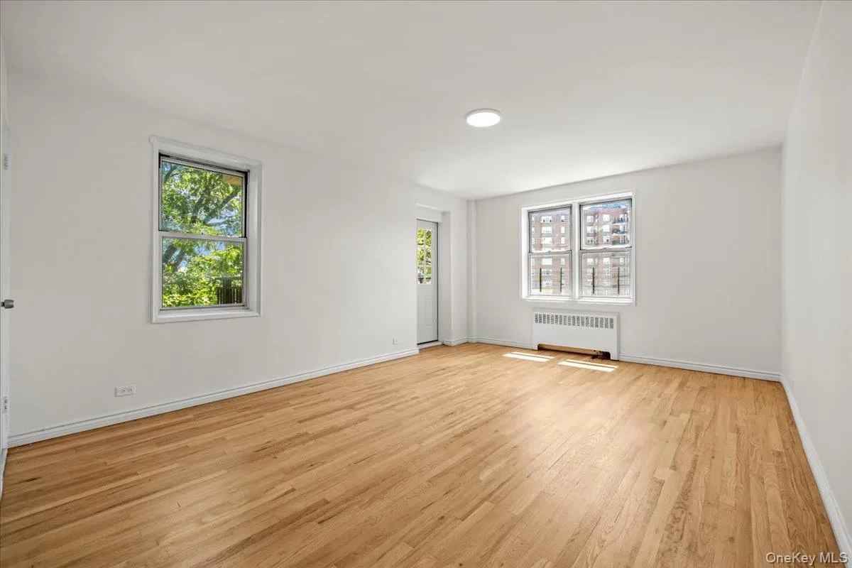 3720 Independence Avenue, New York, NY, 2 Bedrooms Bedrooms, 5 Rooms Rooms,2 BathroomsBathrooms,Residential,For Rent,Independence,0,1035273 3720 Independence Avenue, New York, NY, 2 Bedrooms Bedrooms, 5 Rooms Rooms,2 BathroomsBathrooms,Residential,For Rent,Independence,0,1035273