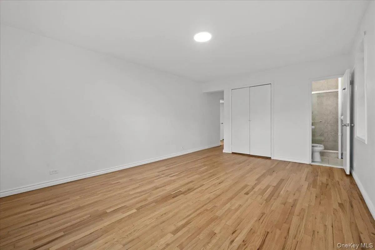 3720 Independence Avenue, New York, NY, 2 Bedrooms Bedrooms, 5 Rooms Rooms,2 BathroomsBathrooms,Residential,For Rent,Independence,0,1035273 3720 Independence Avenue, New York, NY, 2 Bedrooms Bedrooms, 5 Rooms Rooms,2 BathroomsBathrooms,Residential,For Rent,Independence,0,1035273