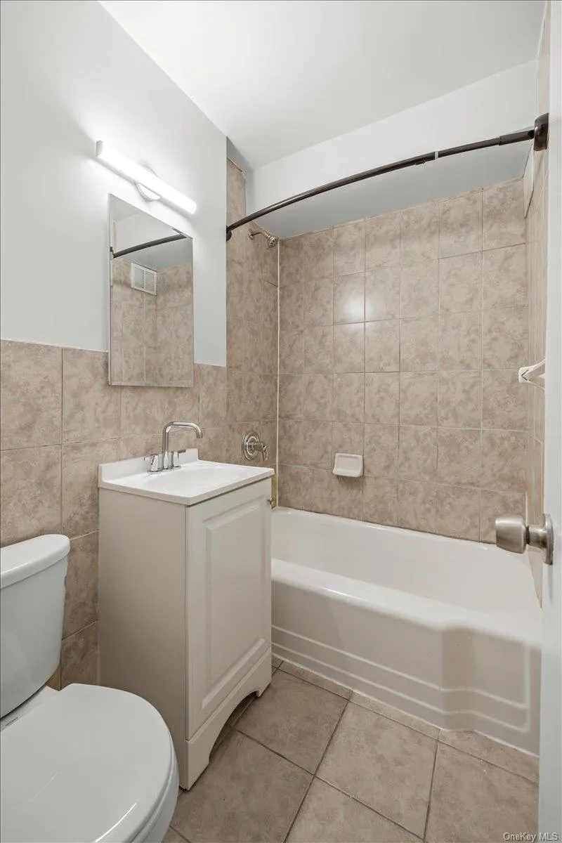 3720 Independence Avenue, New York, NY, 2 Bedrooms Bedrooms, 5 Rooms Rooms,2 BathroomsBathrooms,Residential,For Rent,Independence,0,1035273 3720 Independence Avenue, New York, NY, 2 Bedrooms Bedrooms, 5 Rooms Rooms,2 BathroomsBathrooms,Residential,For Rent,Independence,0,1035273