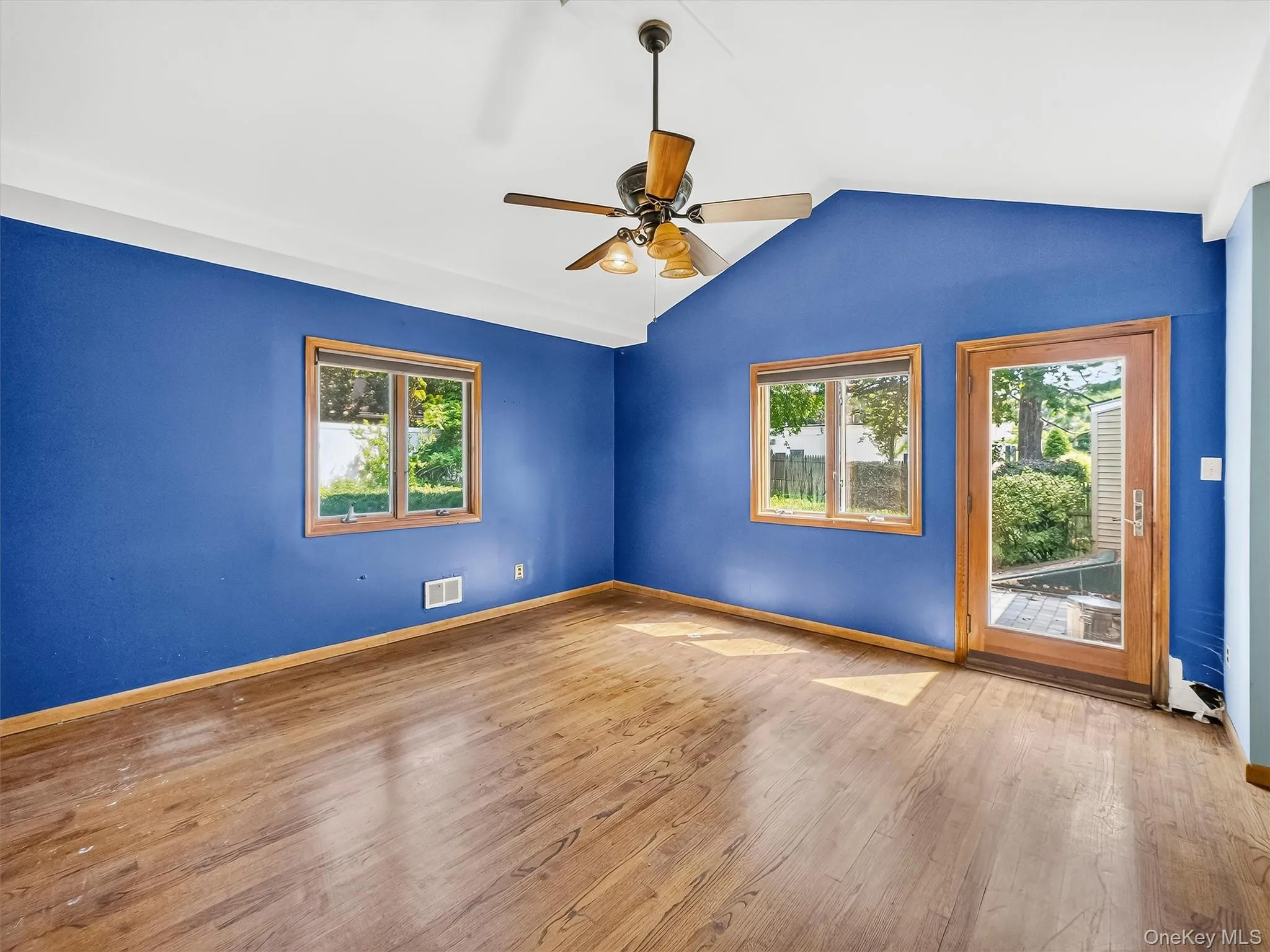 12 Elmwood Drive, Clarkstown, NY, 3 Bedrooms Bedrooms, 9 Rooms Rooms,2 BathroomsBathrooms,Residential,For Rent,Elmwood,0,1035280 12 Elmwood Drive, Clarkstown, NY, 3 Bedrooms Bedrooms, 9 Rooms Rooms,2 BathroomsBathrooms,Residential,For Rent,Elmwood,0,1035280